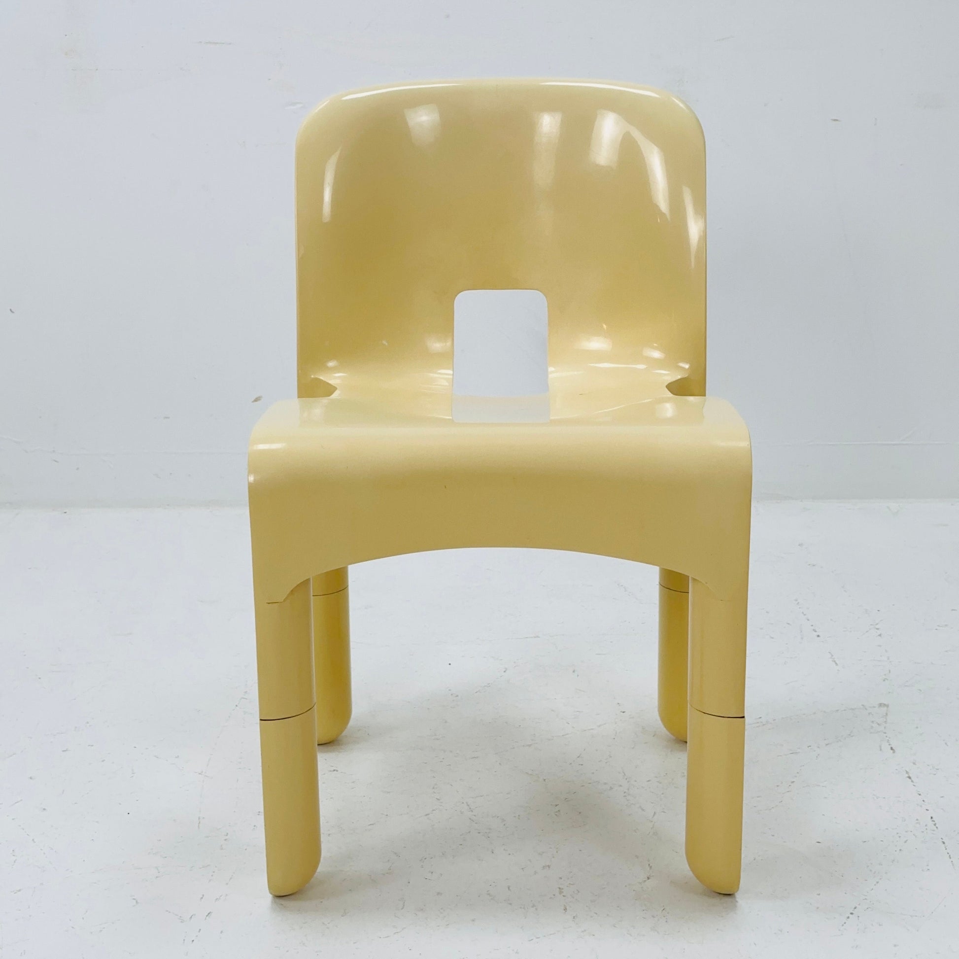 Mid century Universale chair model 860-861 by Joe Colombo for Kartell 1965