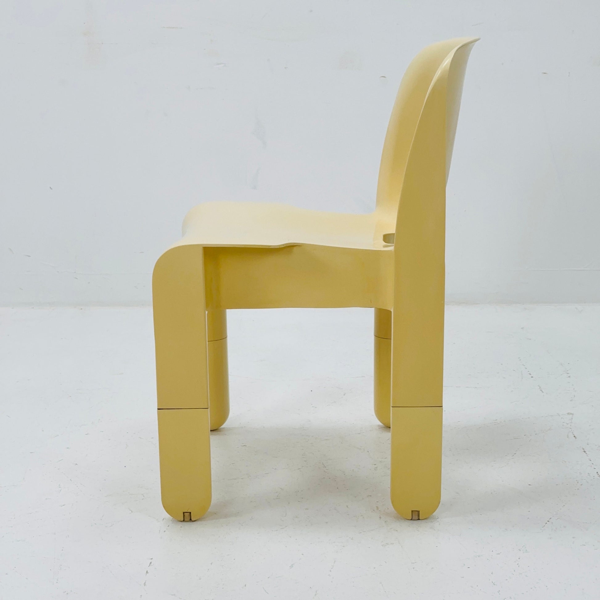 Mid century Universale chair model 860-861 by Joe Colombo for Kartell 1965