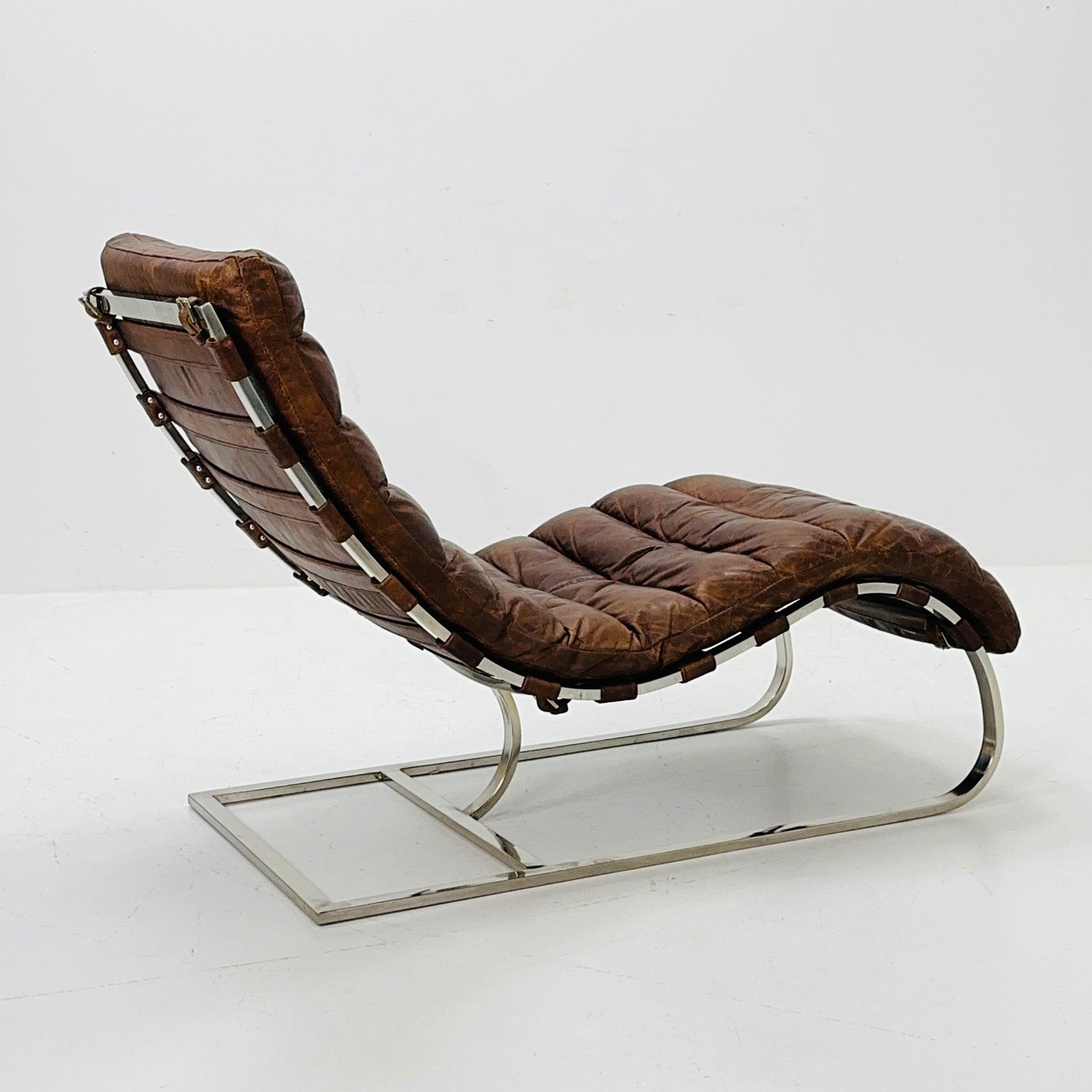 Mid Century Lounge chair leather and chrome, Ludwig Mies van der Rohe Italy '