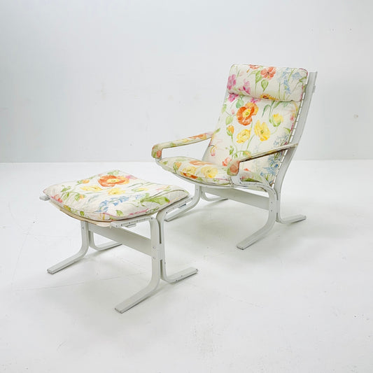Mid-Century Ingmar Relling Siesta Lounge chair and ottoman Set in flower pattern 1970s Norway