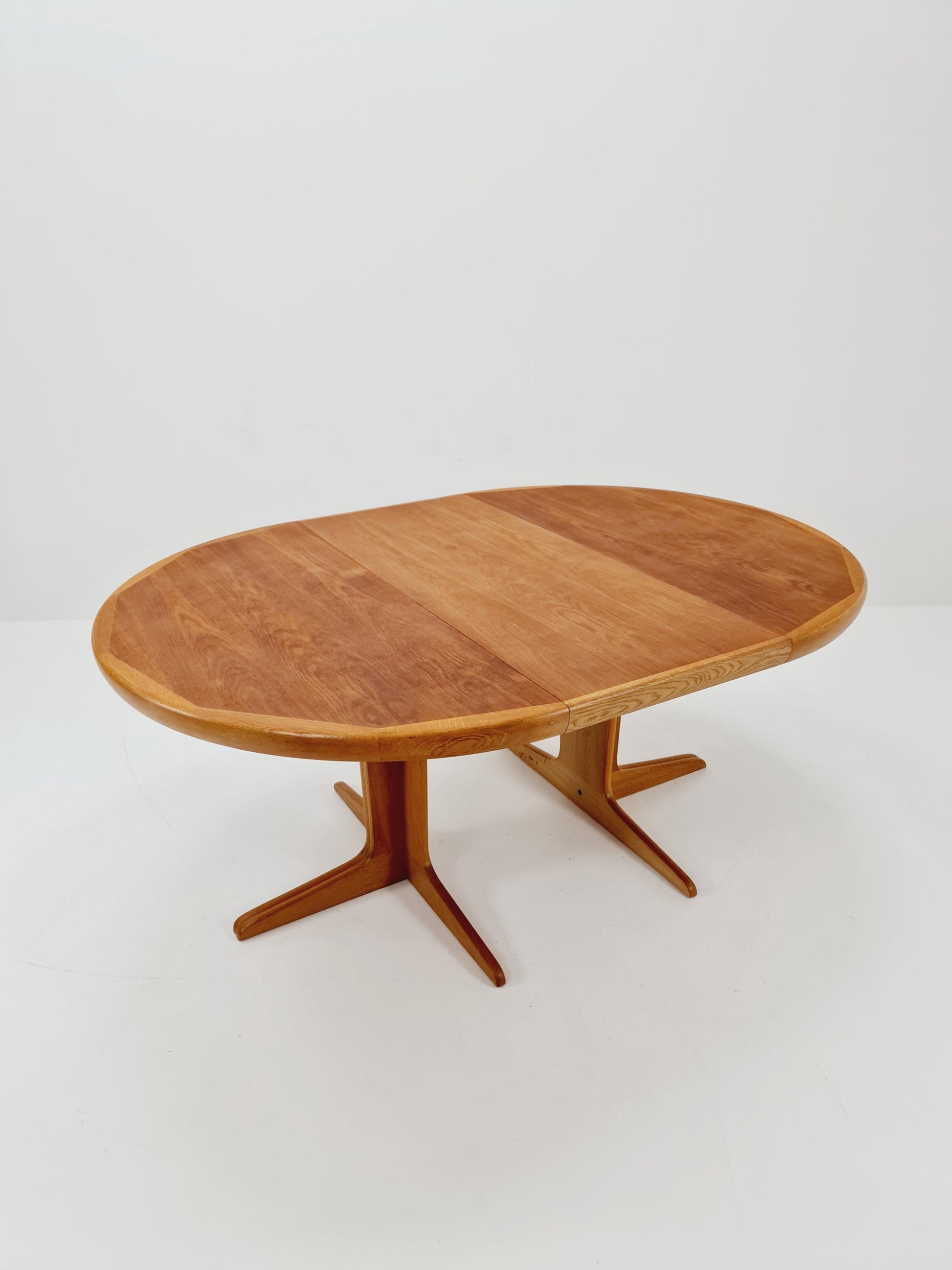 Mid century extendable Danish Modern Oak dining table by Niels Otto Möller for V,Spotrup , 1960s