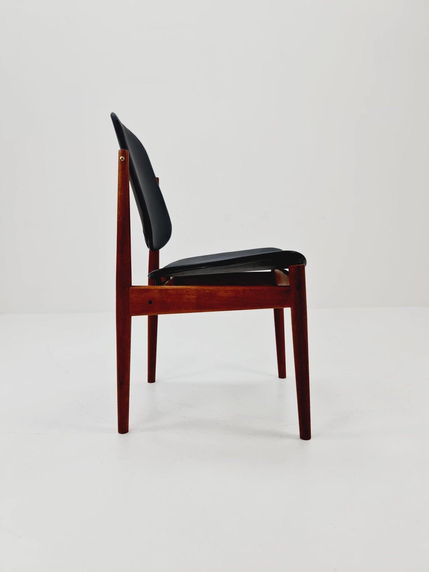 Danish teak and leather chair by Arne Vodder for France & Daverkosen, 1960s