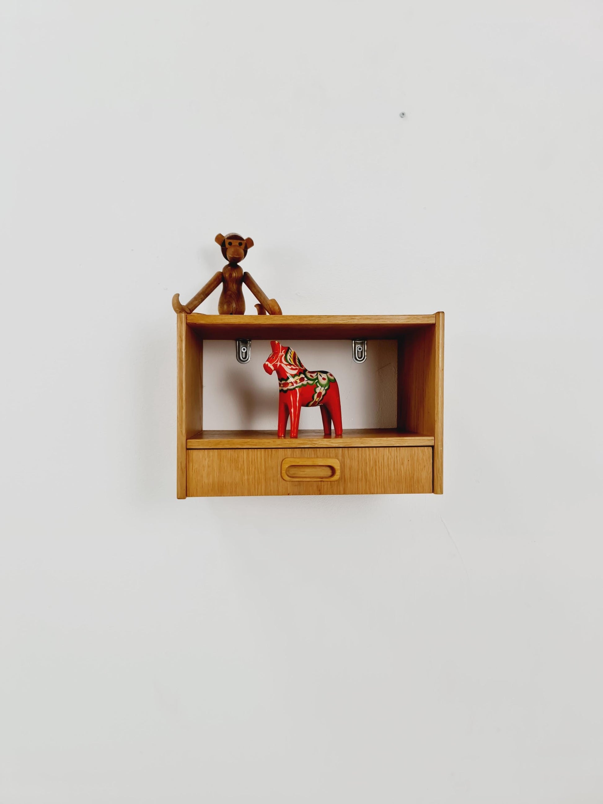 Scandinavian string oak floating/ hanging bedside table/ nightstand, 1960s