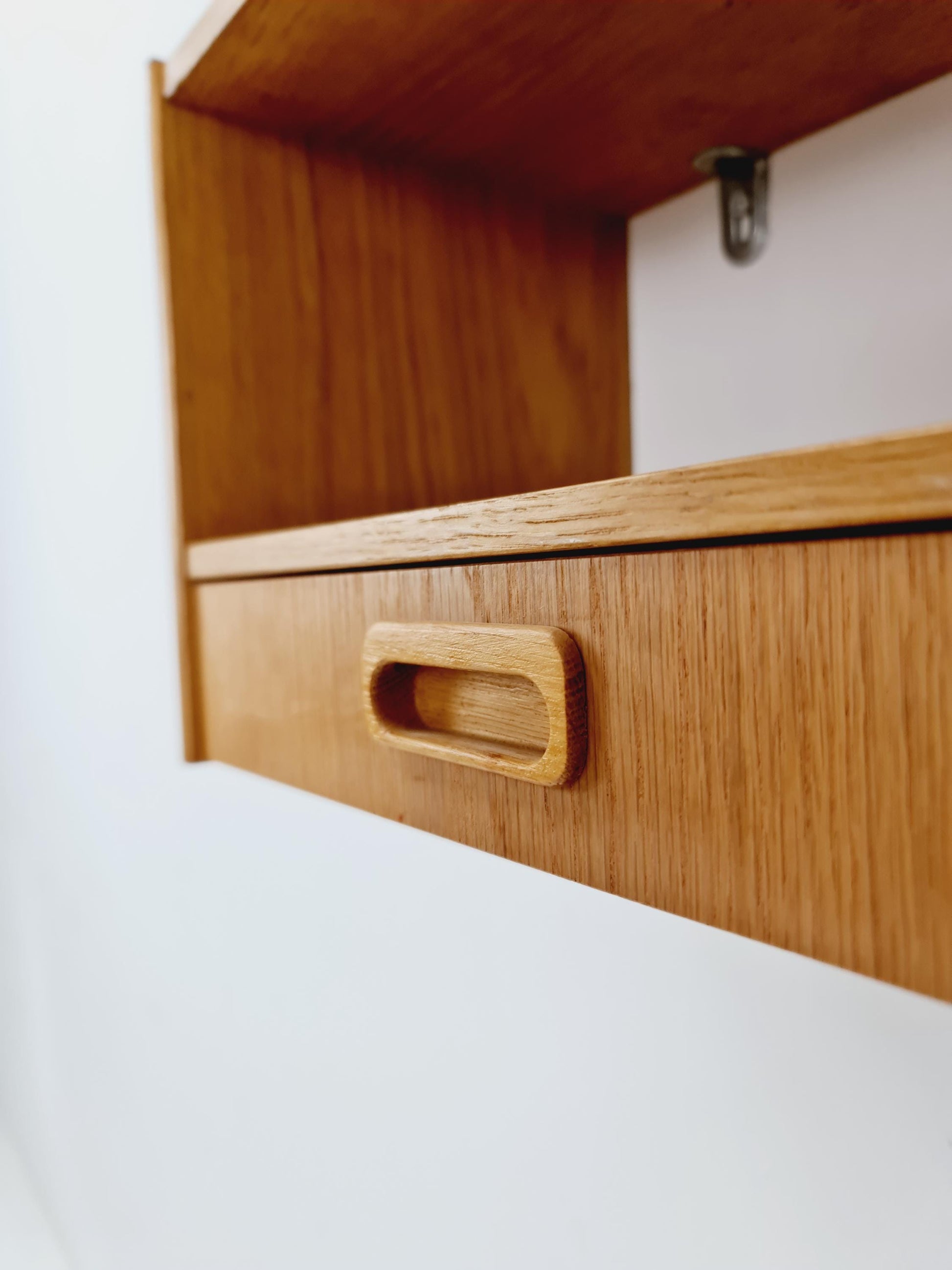 Scandinavian string oak floating/ hanging bedside table/ nightstand, 1960s