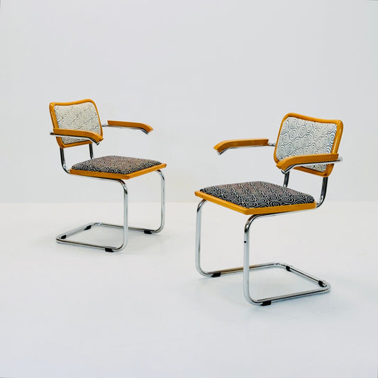 Set of 2 Mid century B32 Cesca armchair by Marcel Breuer upholstered , bauhaus design for Bene Italy 1980s
