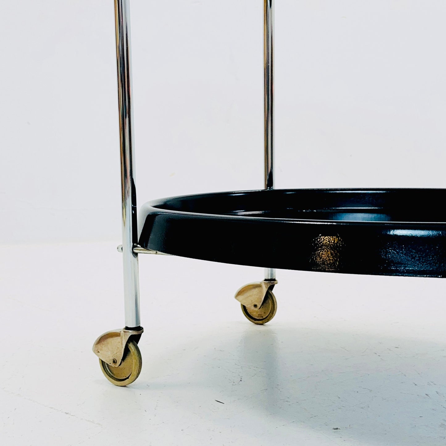 Space Age oval Vintage black Plastic Chromed Bar Cart/trolley 1970s, Italy