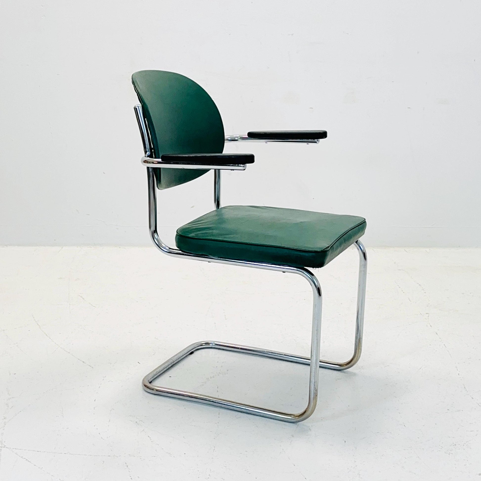 Mid century Bauhaus Factory RS 1351 Cantilever Armchair from Mauser Werke Waldeck, Germany, 1950s