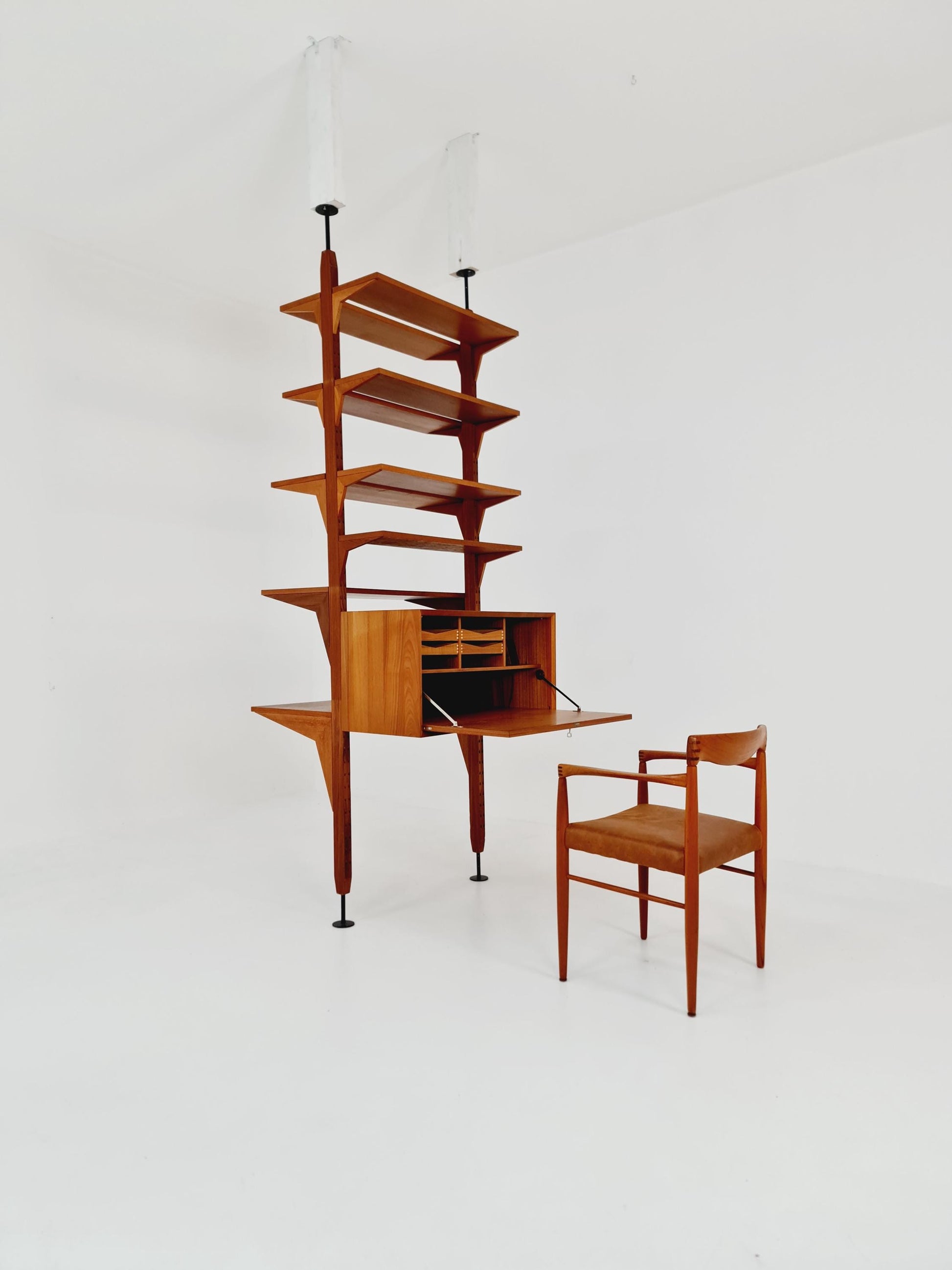 Two sides Midcentury Danish teak free standing room divider shelving Unit, by Poul Cadovius, 1960s