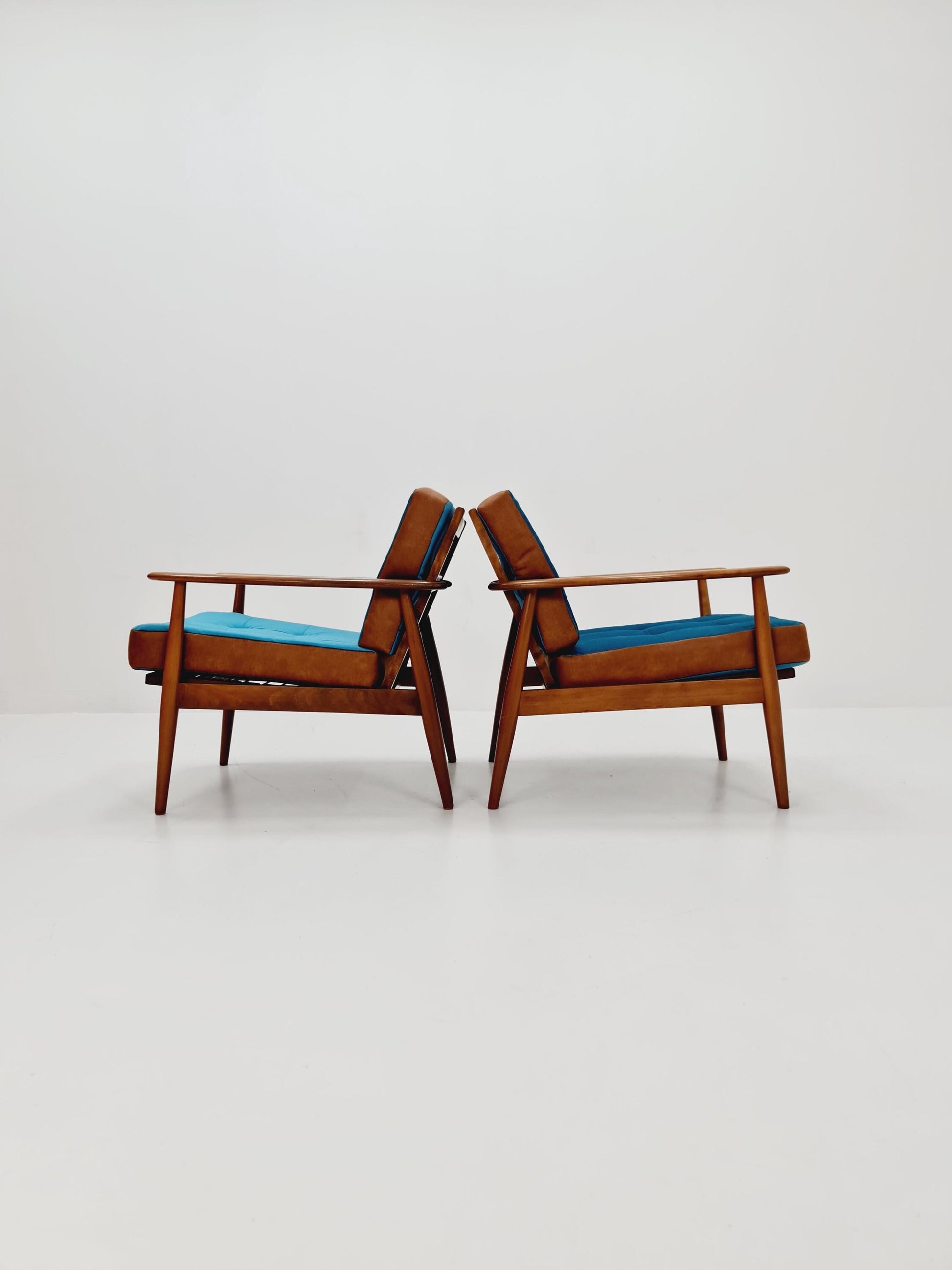 Mid-century pair of German lounge armchair, 1960s