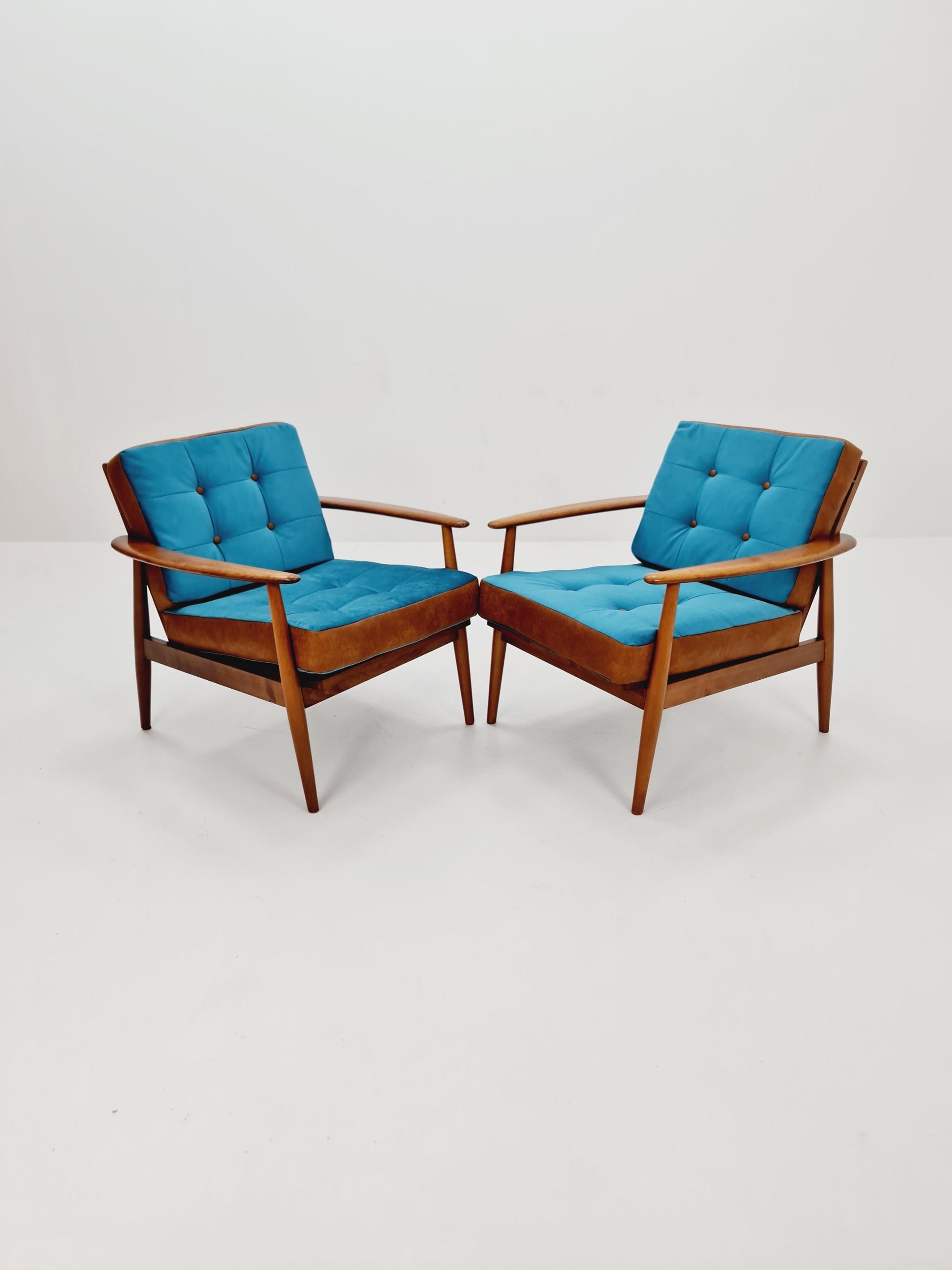 Mid-century pair of German lounge armchair, 1960s