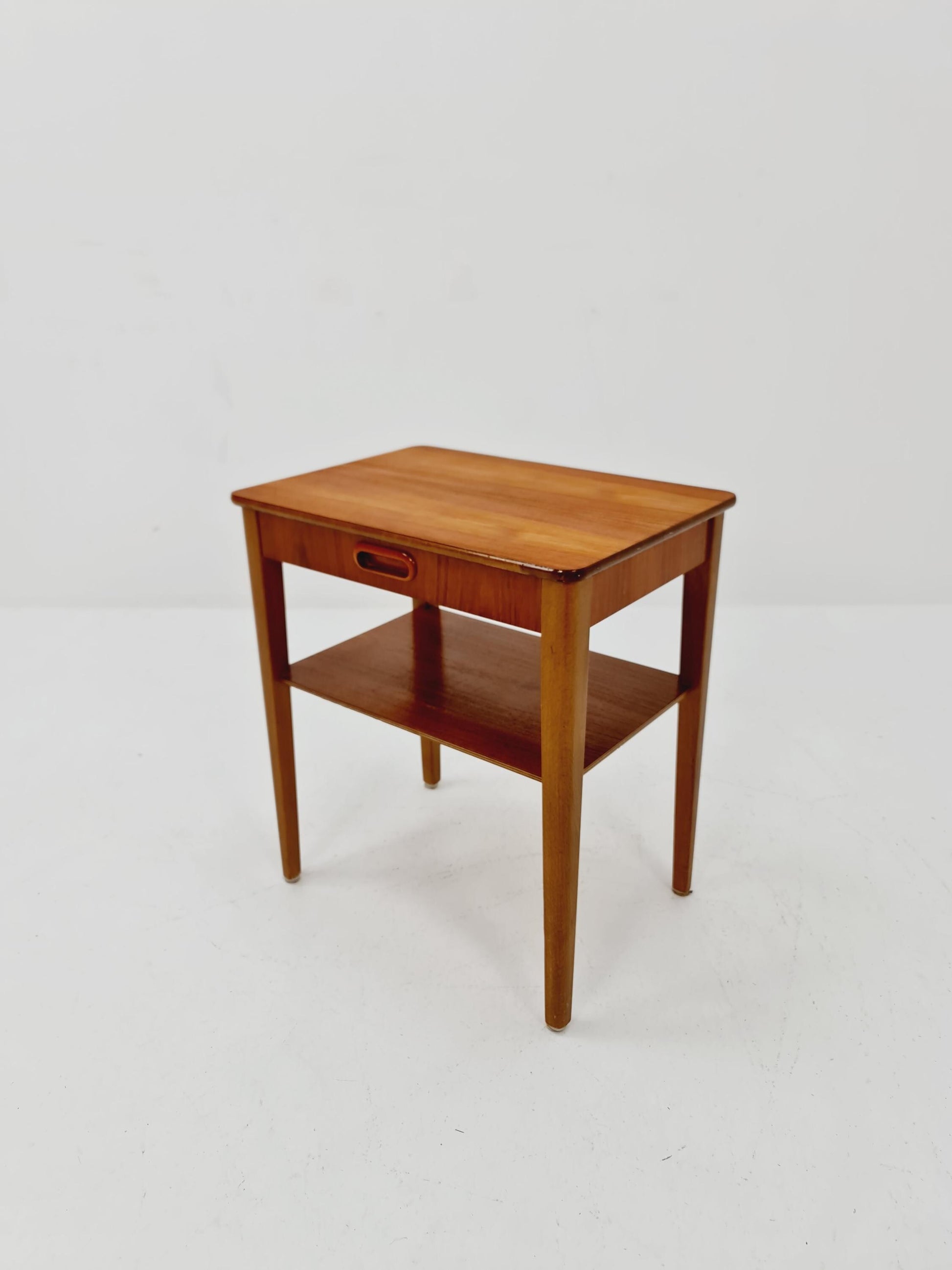 Mid century Scandinavian teak side table / bedside table, 1960s