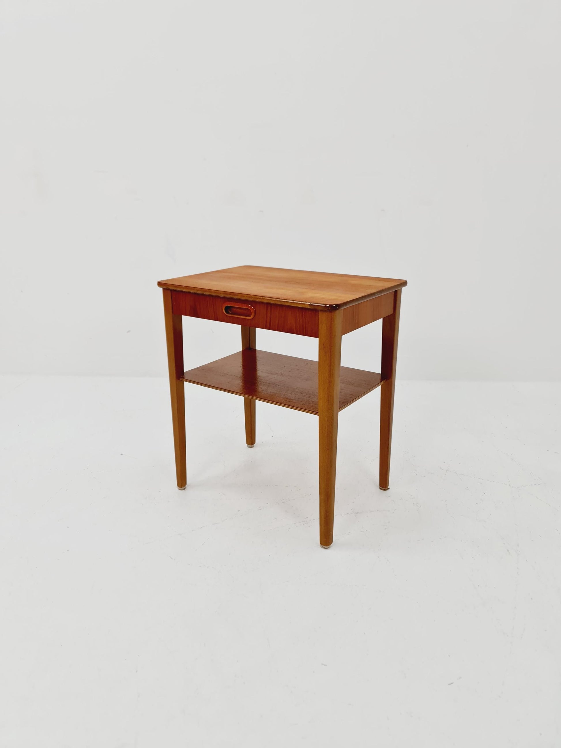 Mid century Scandinavian teak side table / bedside table, 1960s