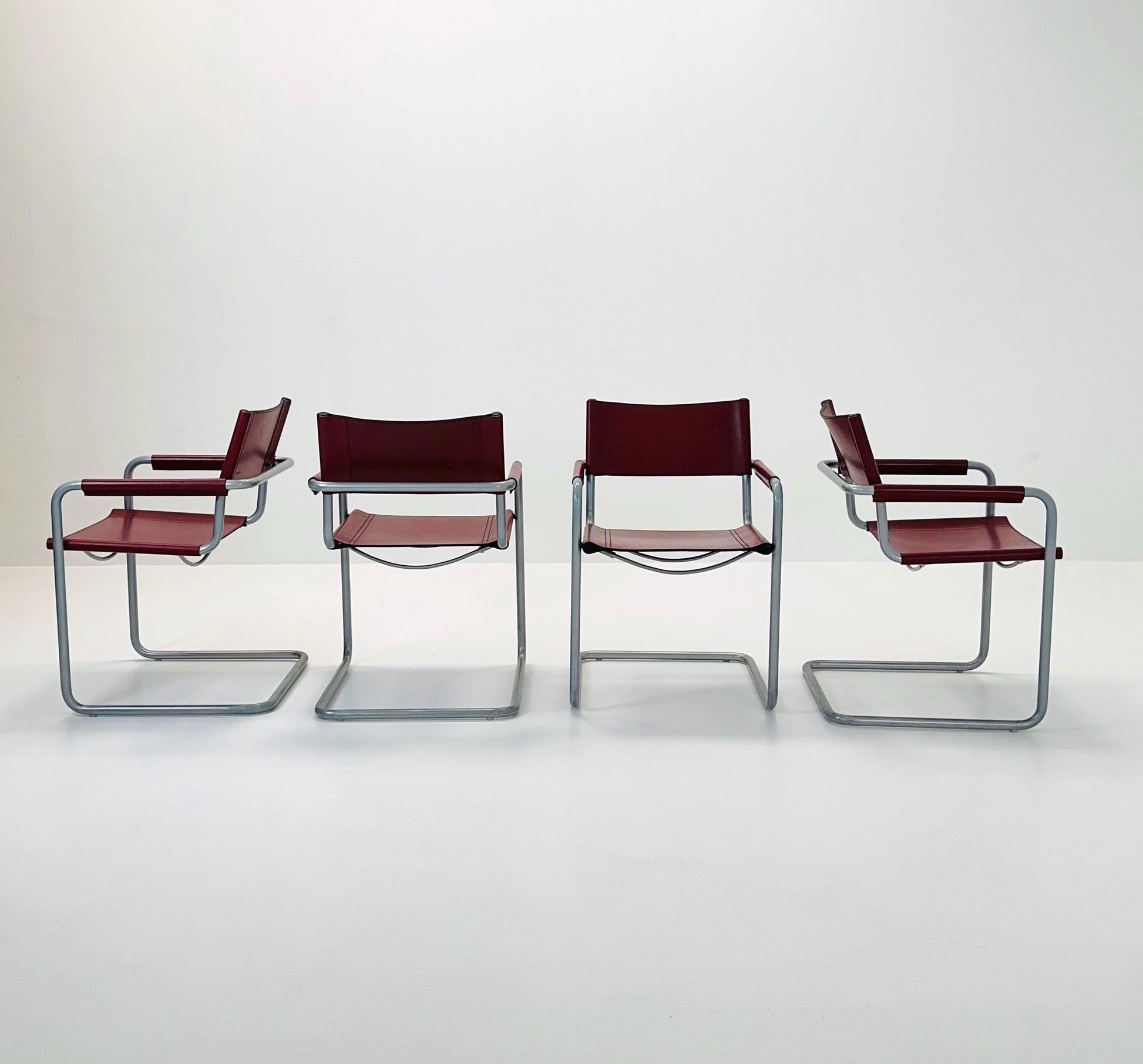 set of 4 mid century Mg5 leather cantilevered chairs for Mart Stam by Matteo Grassi italy 1980s