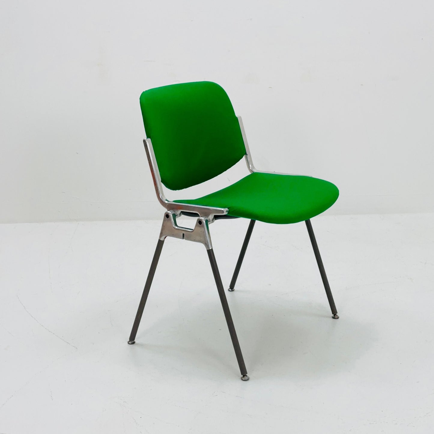 1/6 Mid century Stacking Green fabric chair by Giancarlo Piretti for Anomima Castelli ,Italy 1960s