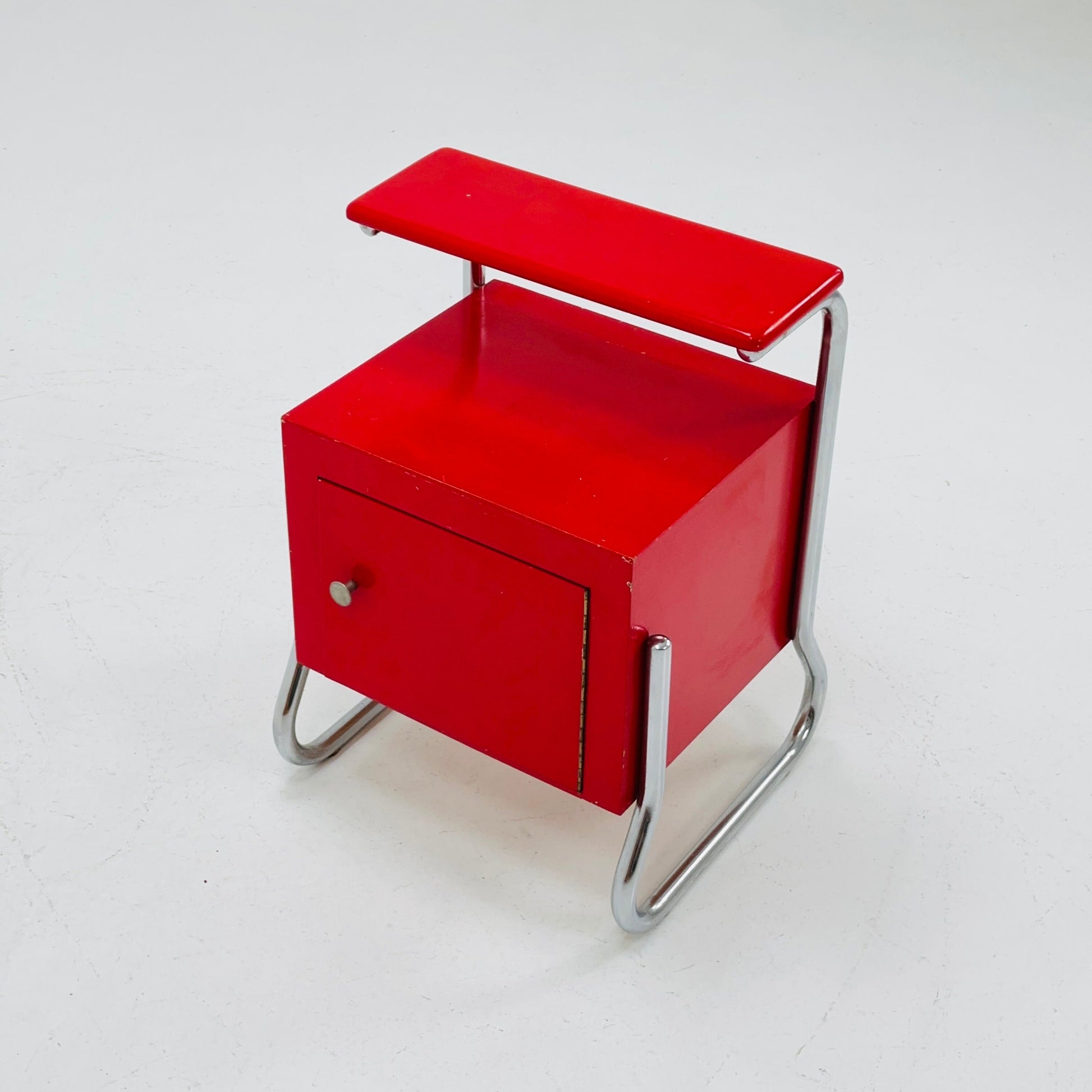 Bauhaus night cabinet/nightstand with shelf in red 1970s