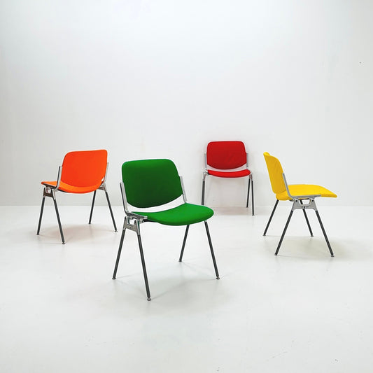 Set of 4 Colors Mid century Stackable chairs by Giancarlo Piretti for Anomima Castelli ,Italy 1960s