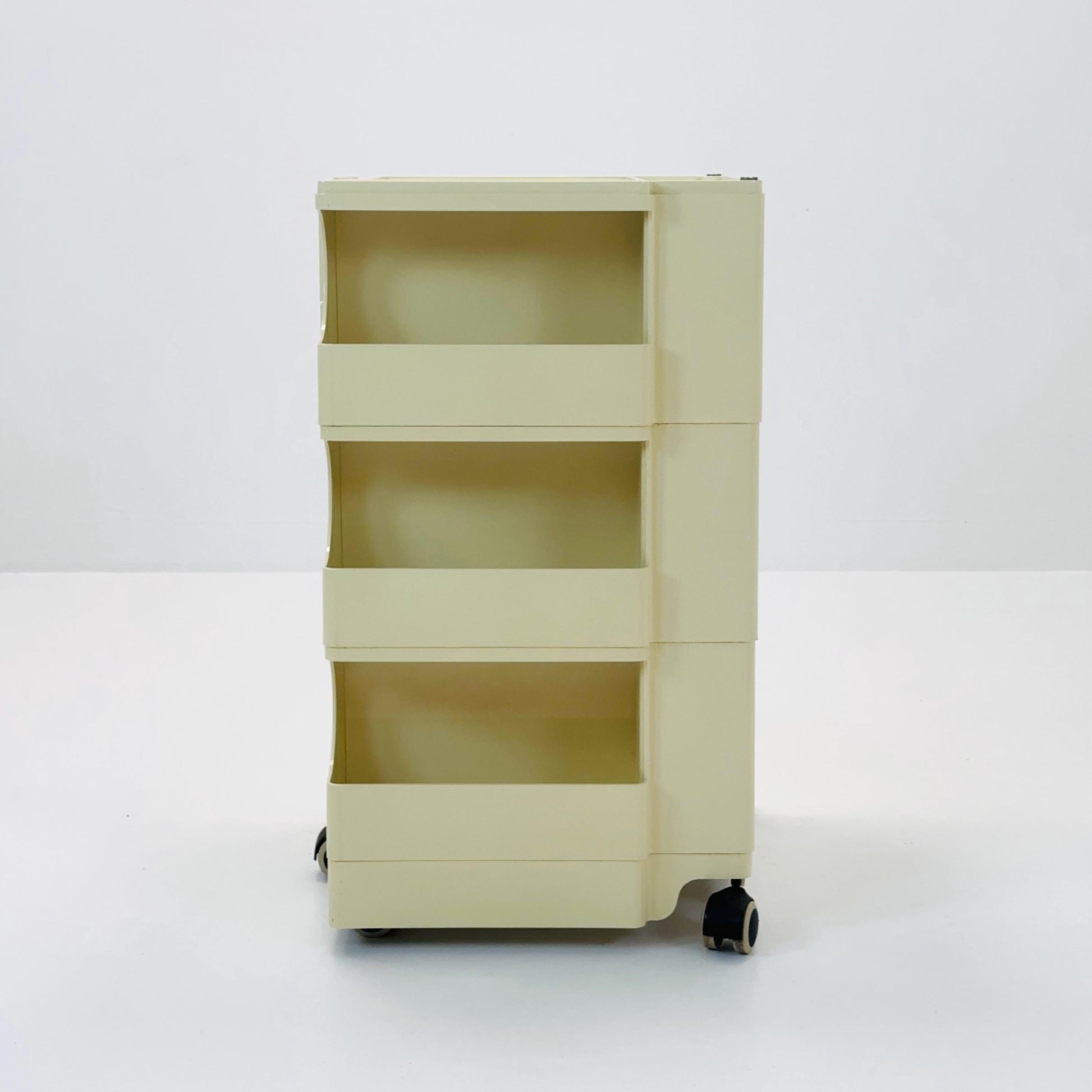 Space Age Boby storage trolley by Joe Colombo for Bieffeplast Italy 1970s