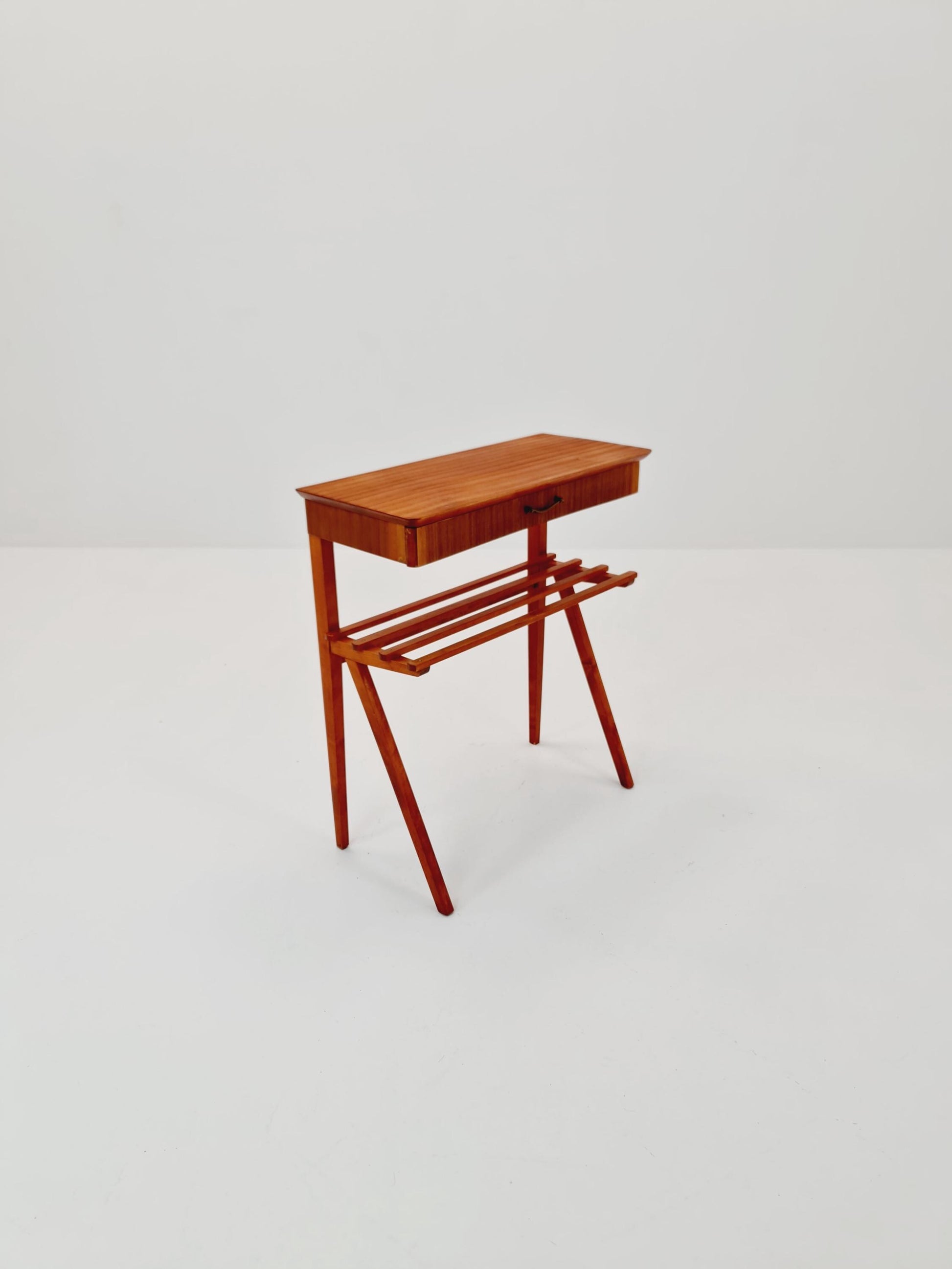 Mid century Scandinavian teak side table / bedside table, 1960s