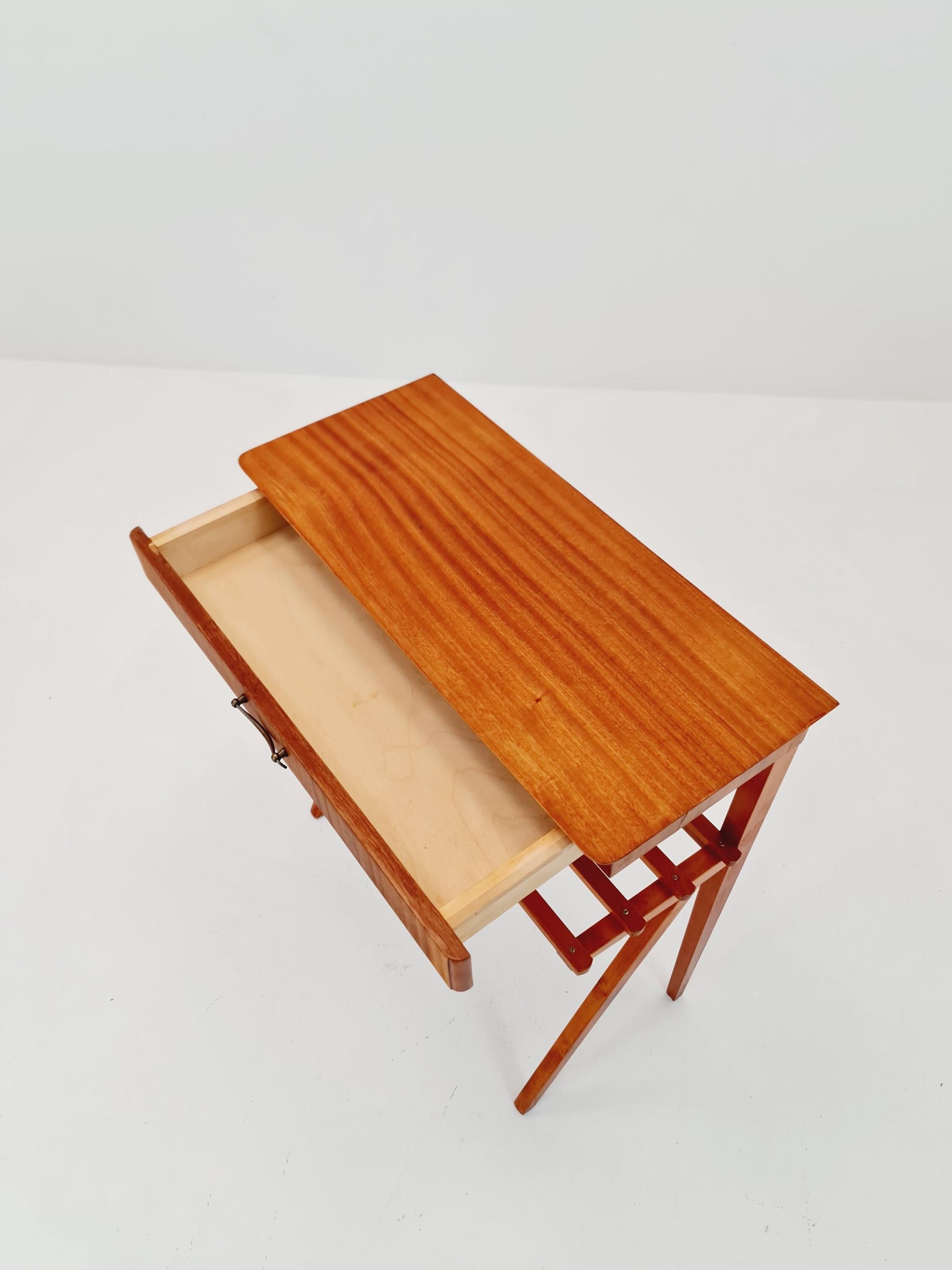 Mid century Scandinavian teak side table / bedside table, 1960s