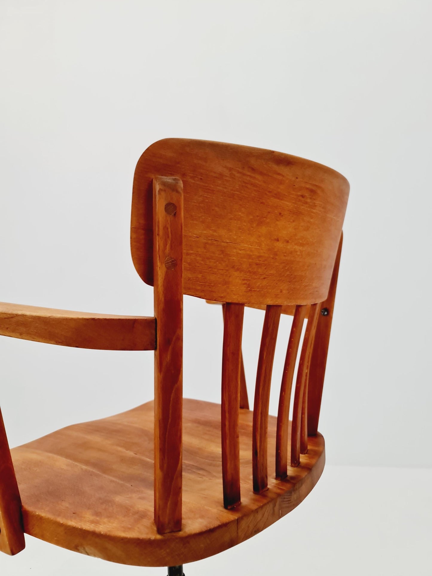 Bauhaus swivel office Armchair in solid wood By stollgiroflex 1930s