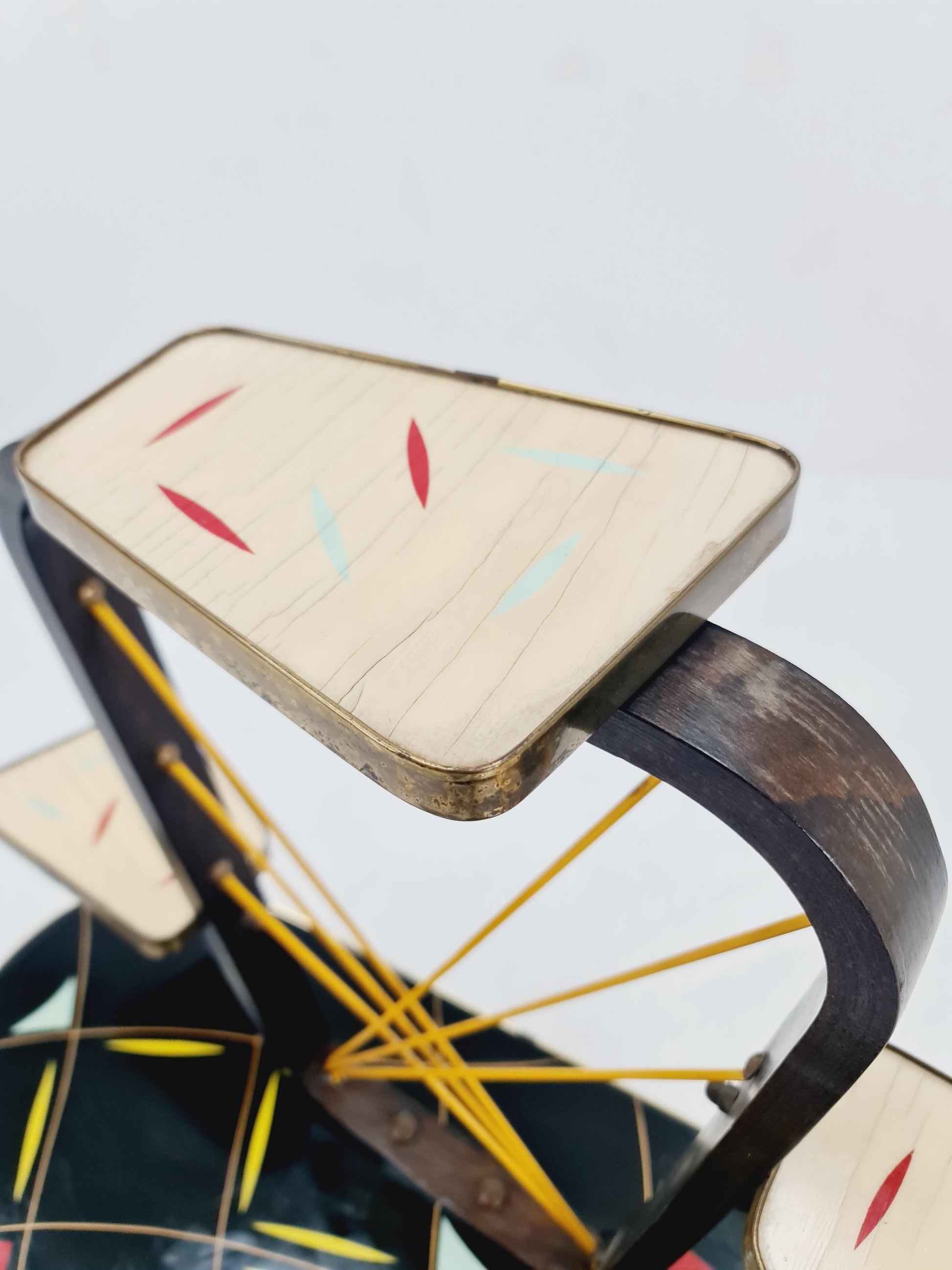 Big 1950s German Plant Stand, Colorful Vintage Mid-Century Minimalist Indoor Plant Stand Side Table Retro flower table