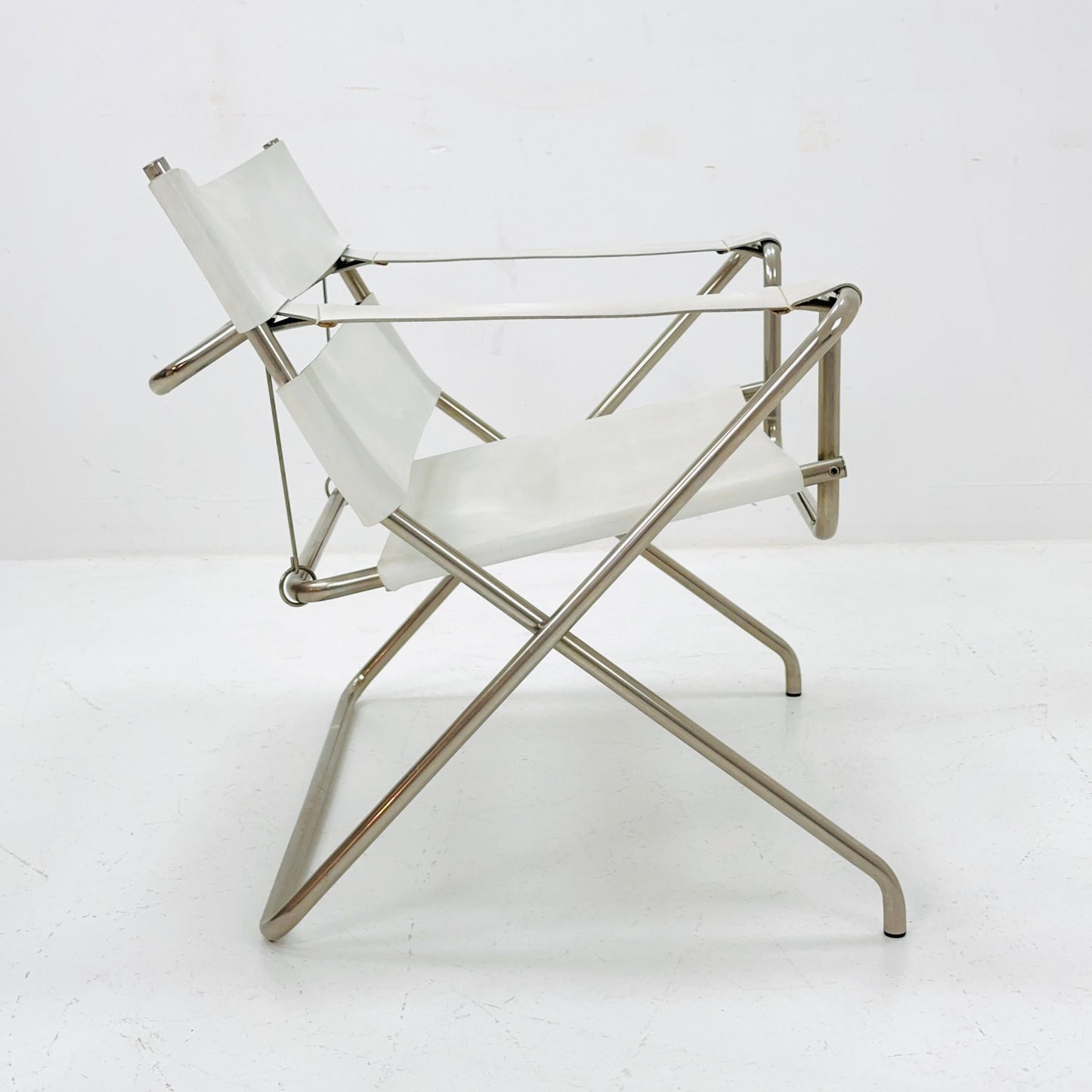 Mid century Folding Bauhaus D4 leather armchair by Marcel Breuer for Tecta, 1960s
