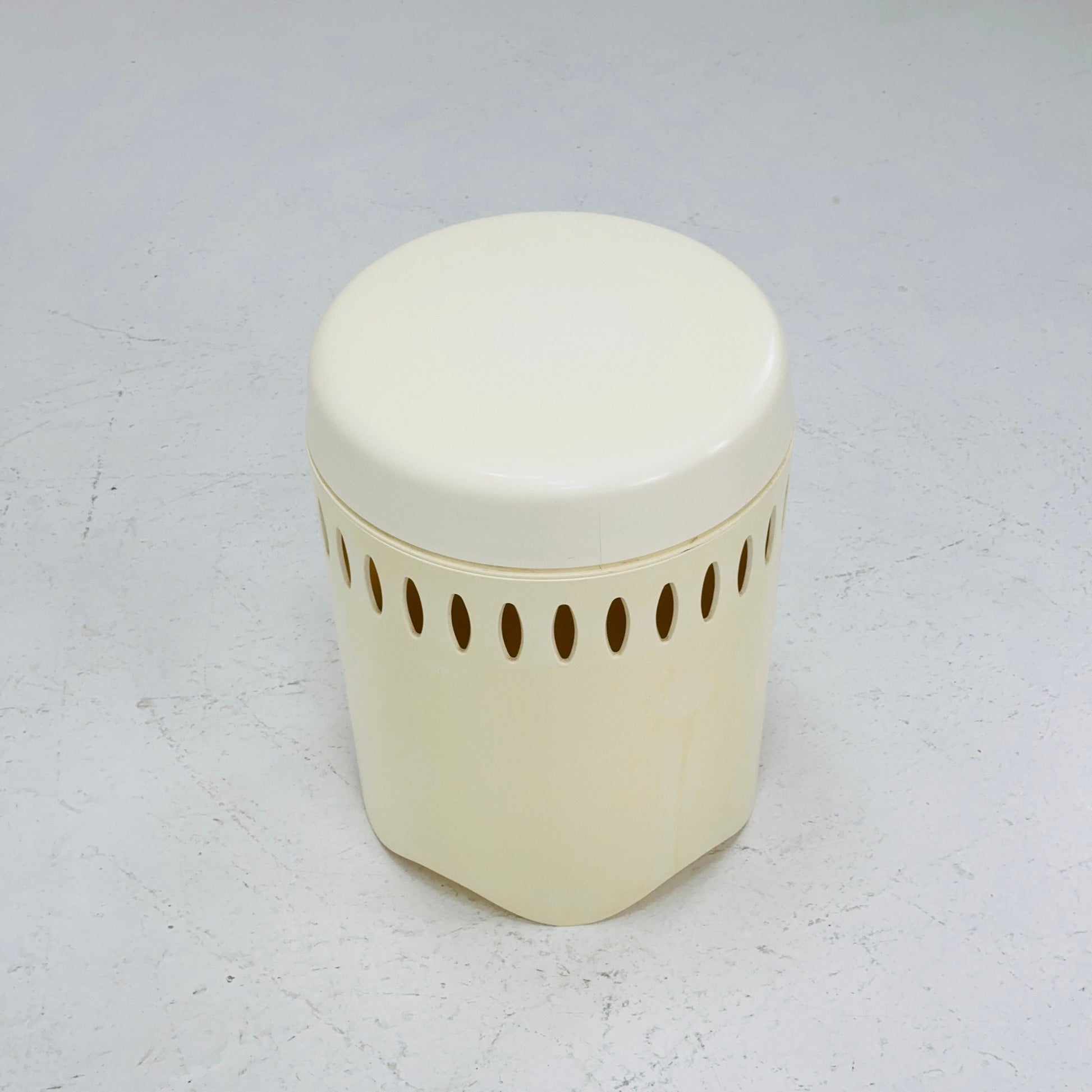 Space age iconic West German laundry basket/ stool by Emsa , 1970s