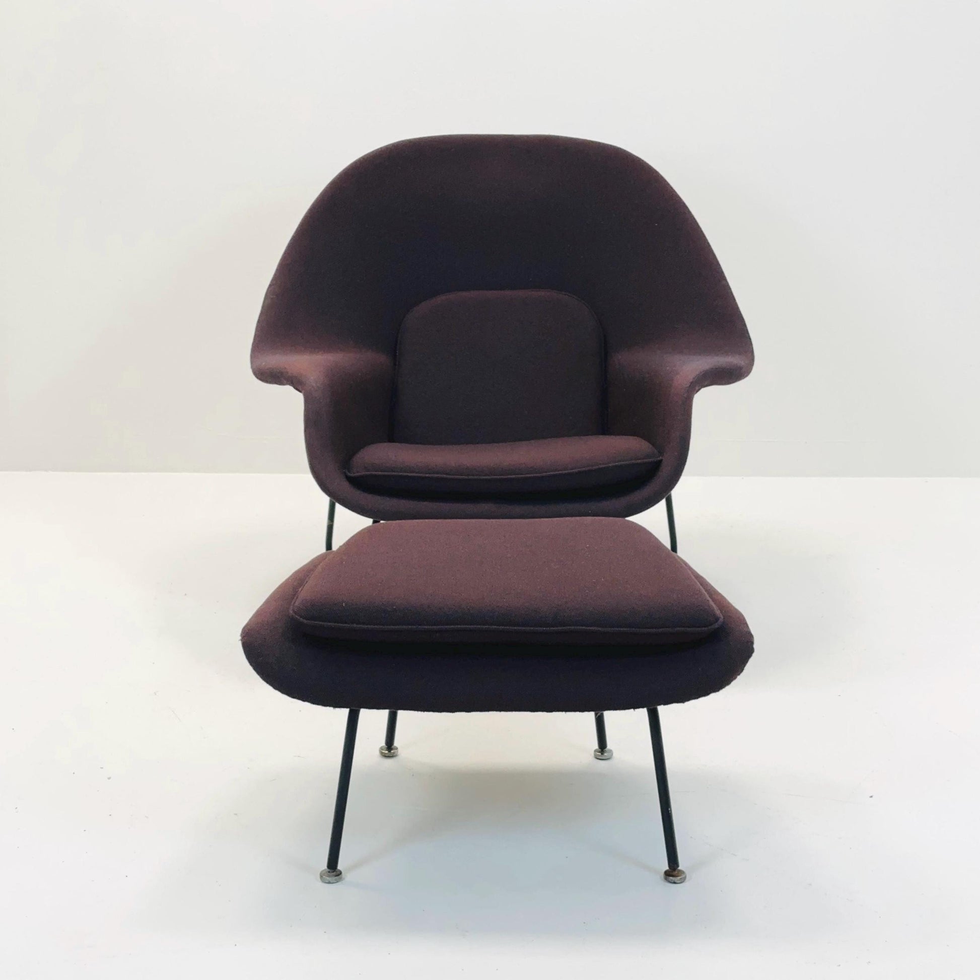 Mid century “Womb” easy lounge chair by Eero Saarinen for Knoll , 1960s