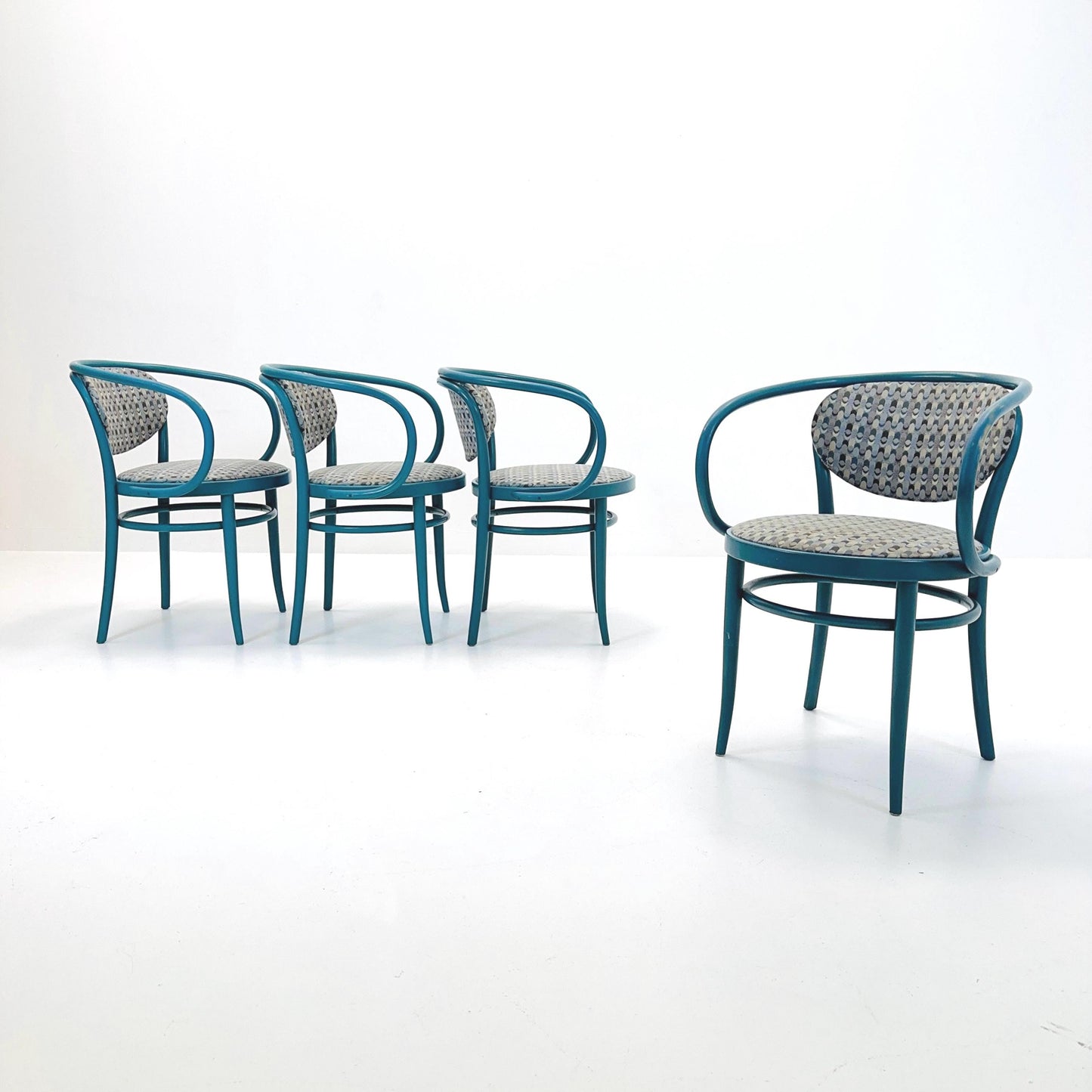Mid century set of 4 Thonet 210 P model Dining Chairs - 1960s