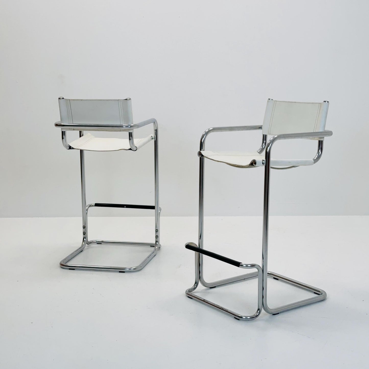 Mid-Century white leather and chrome barstool by Mart Stam Italy 1970s