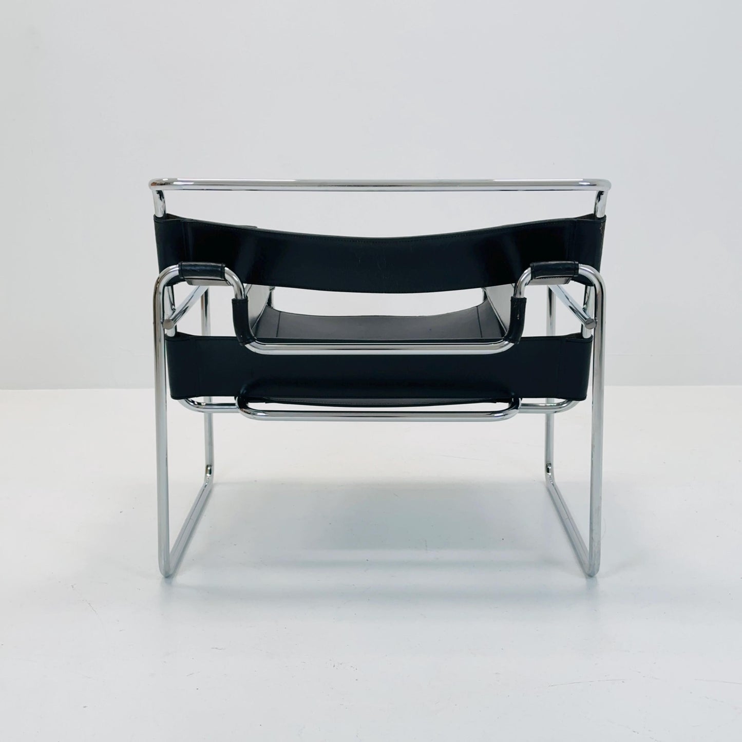 Marcel Breuer Wassily Style leather B3 Chairs 1980s Italy by Fasem