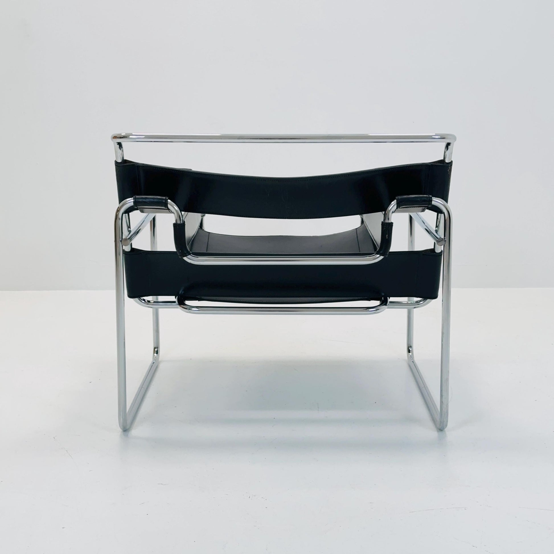 Marcel Breuer Wassily Style leather B3 Chairs 1980s Italy by Fasem