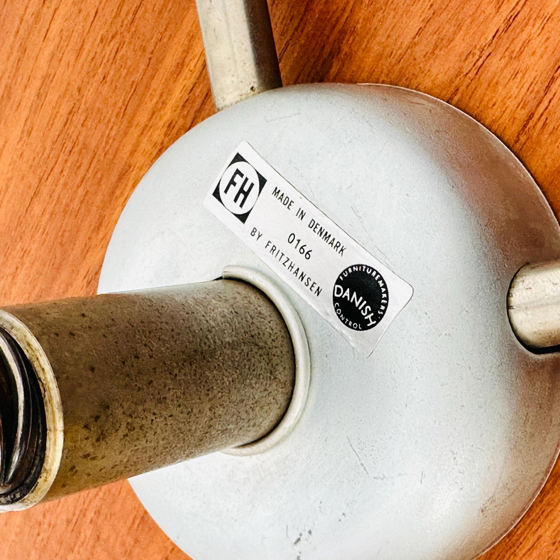 Mid century Arne Jacobsen, swivel desk chair made teak model 3113, Fritz Hansen, 1960s