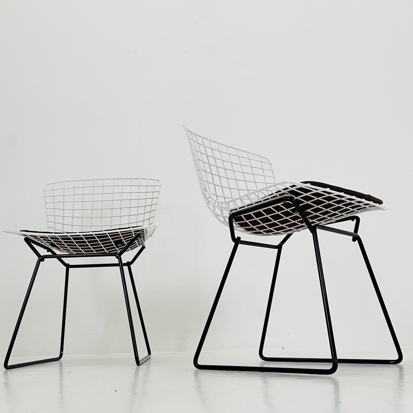 Set of 4 Mid-Century Bird Chairs Model 420c designed by Harry Bertoia for Knoll international , 1960s