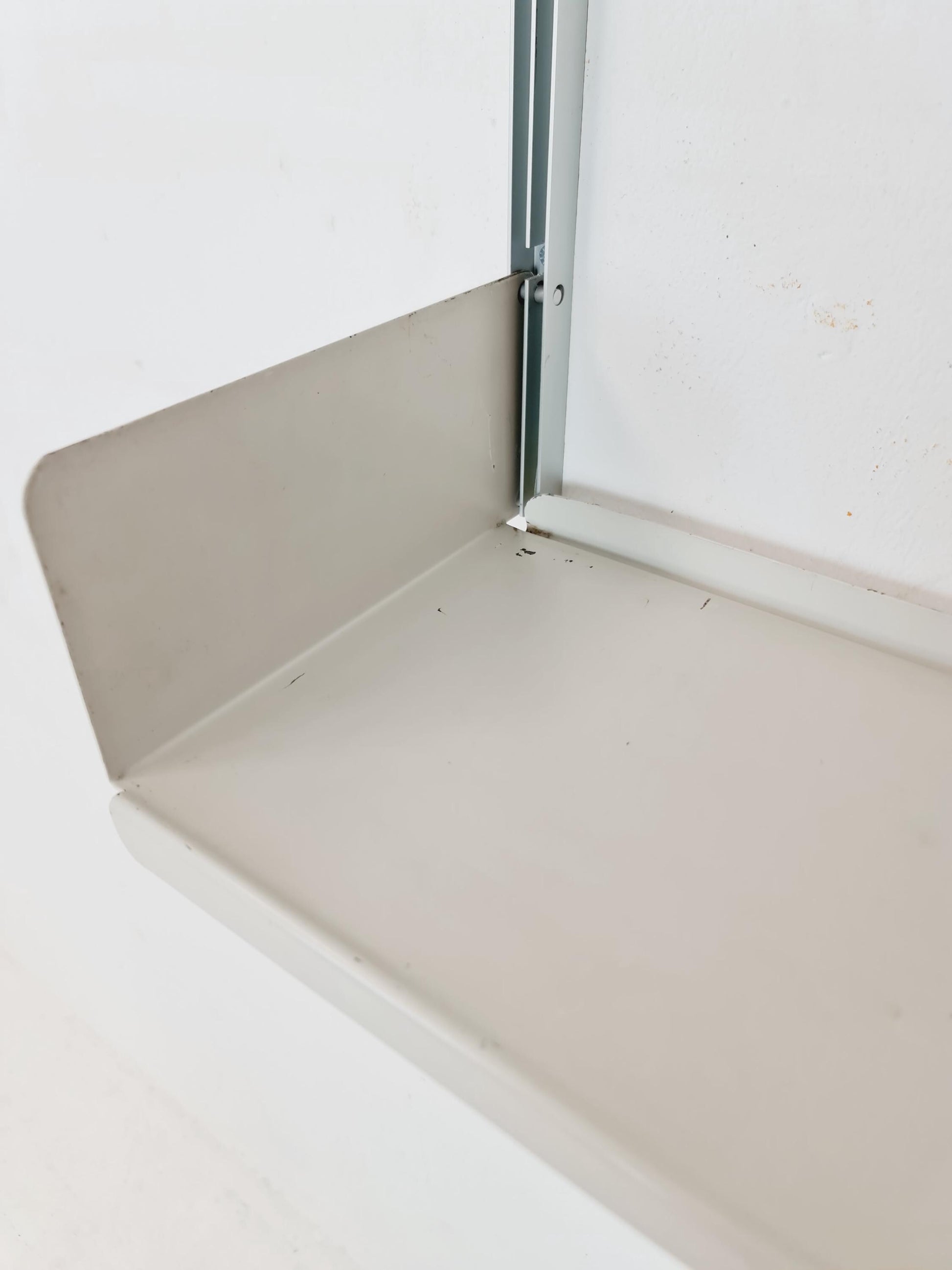 Rare Vintage shelving Unit "606", Dieter Rams for Vitsœ, 1950s