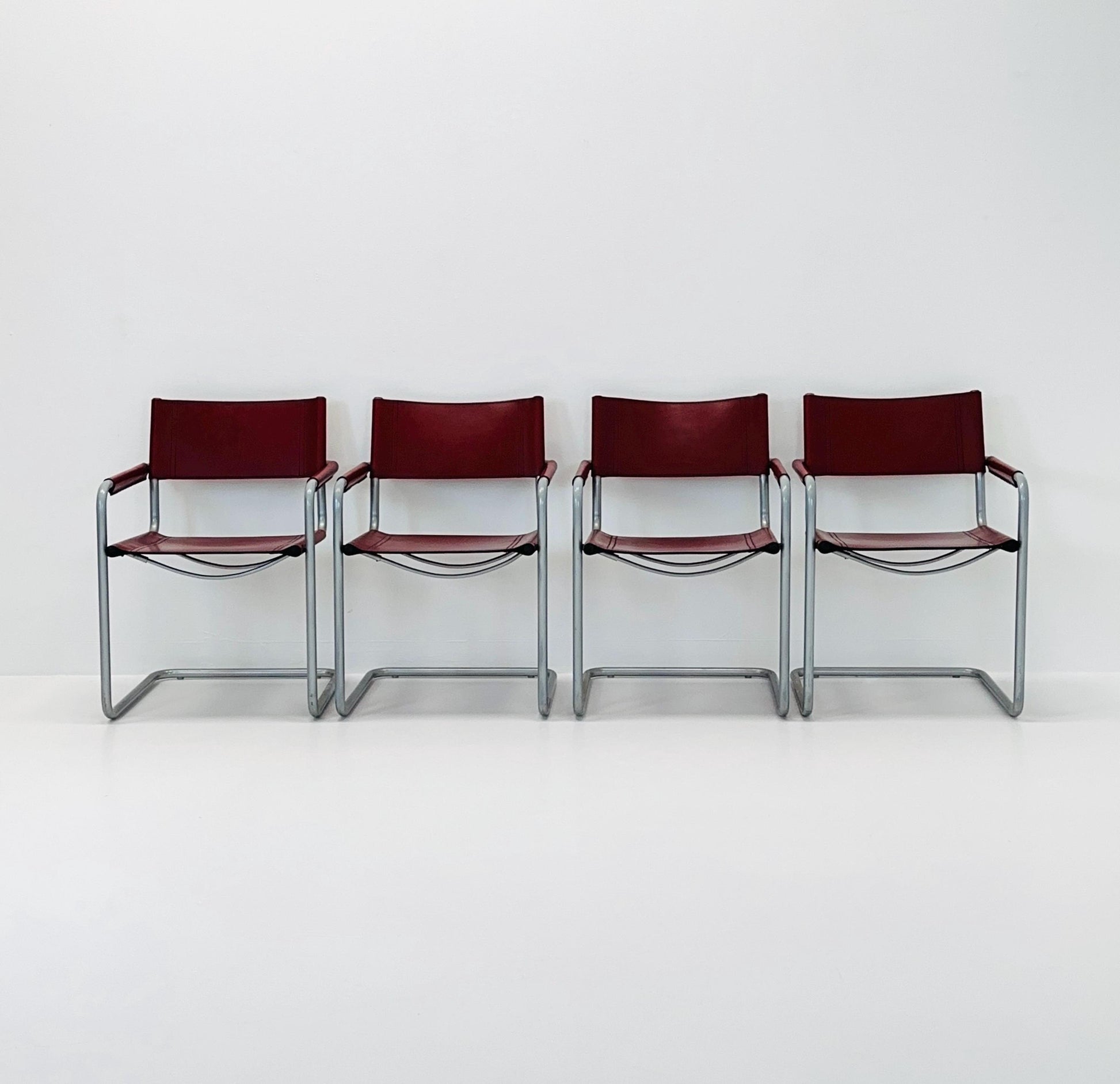 set of 4 mid century Mg5 leather cantilevered chairs for Mart Stam by Matteo Grassi italy 1980s