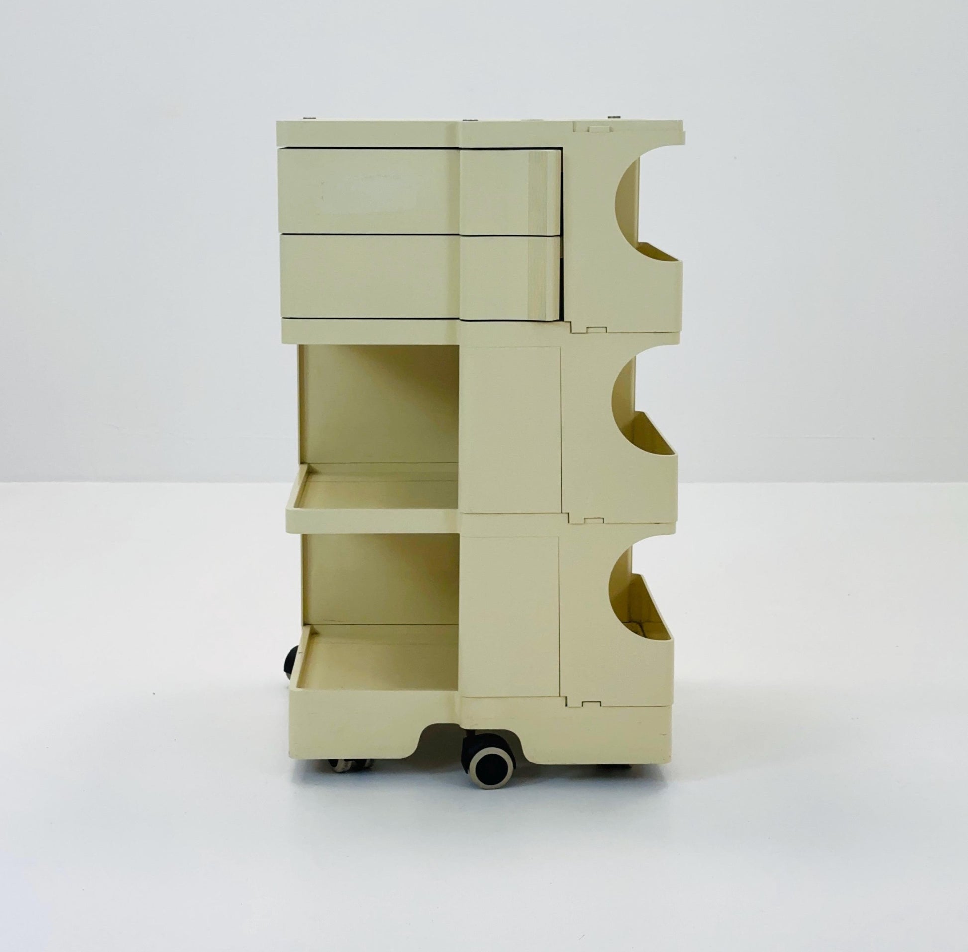 Space Age Boby storage trolley by Joe Colombo for Bieffeplast Italy 1970s