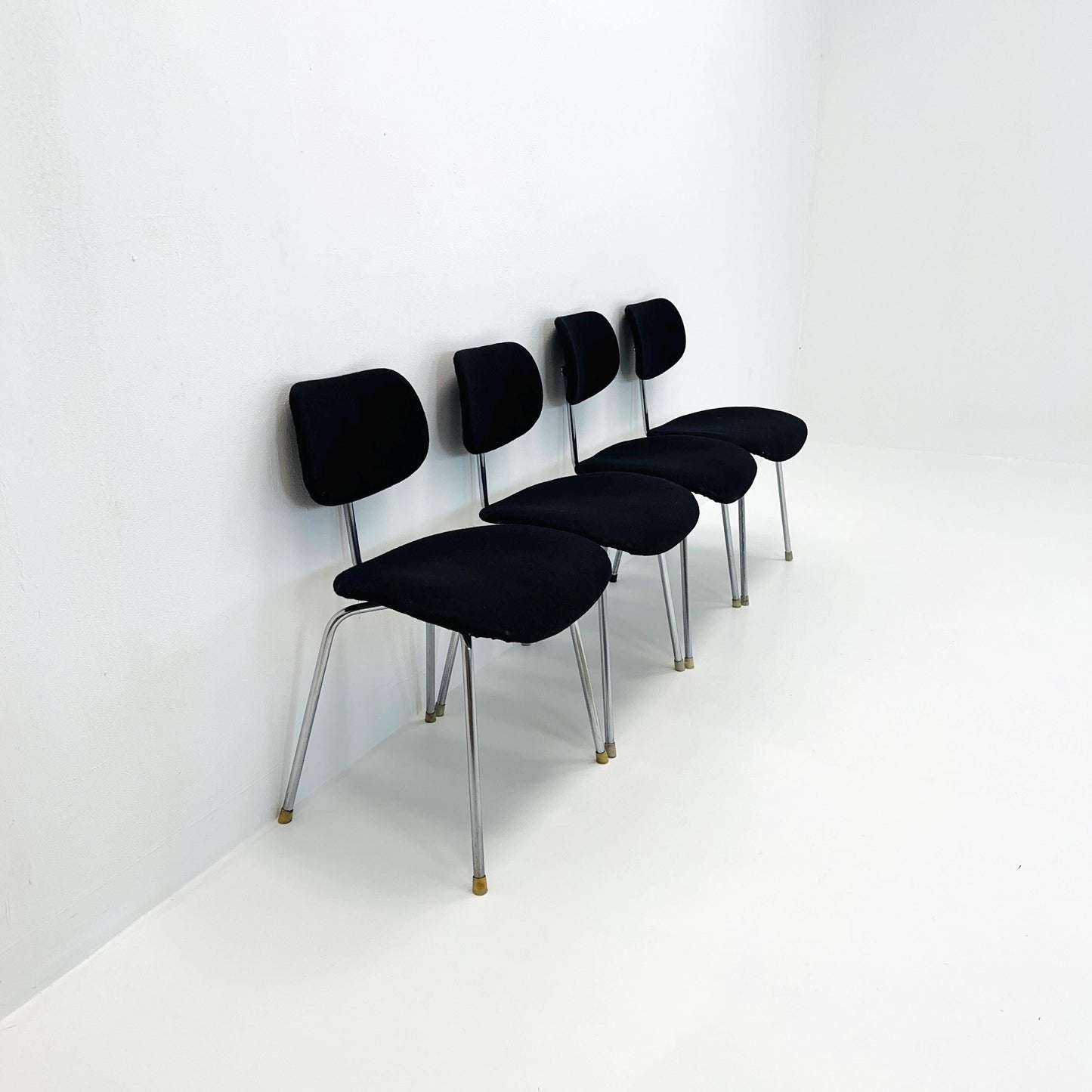 Set of 4 dining chairs SE68 by Egon Eiermann for Wilde & Spieth 1980s Germany