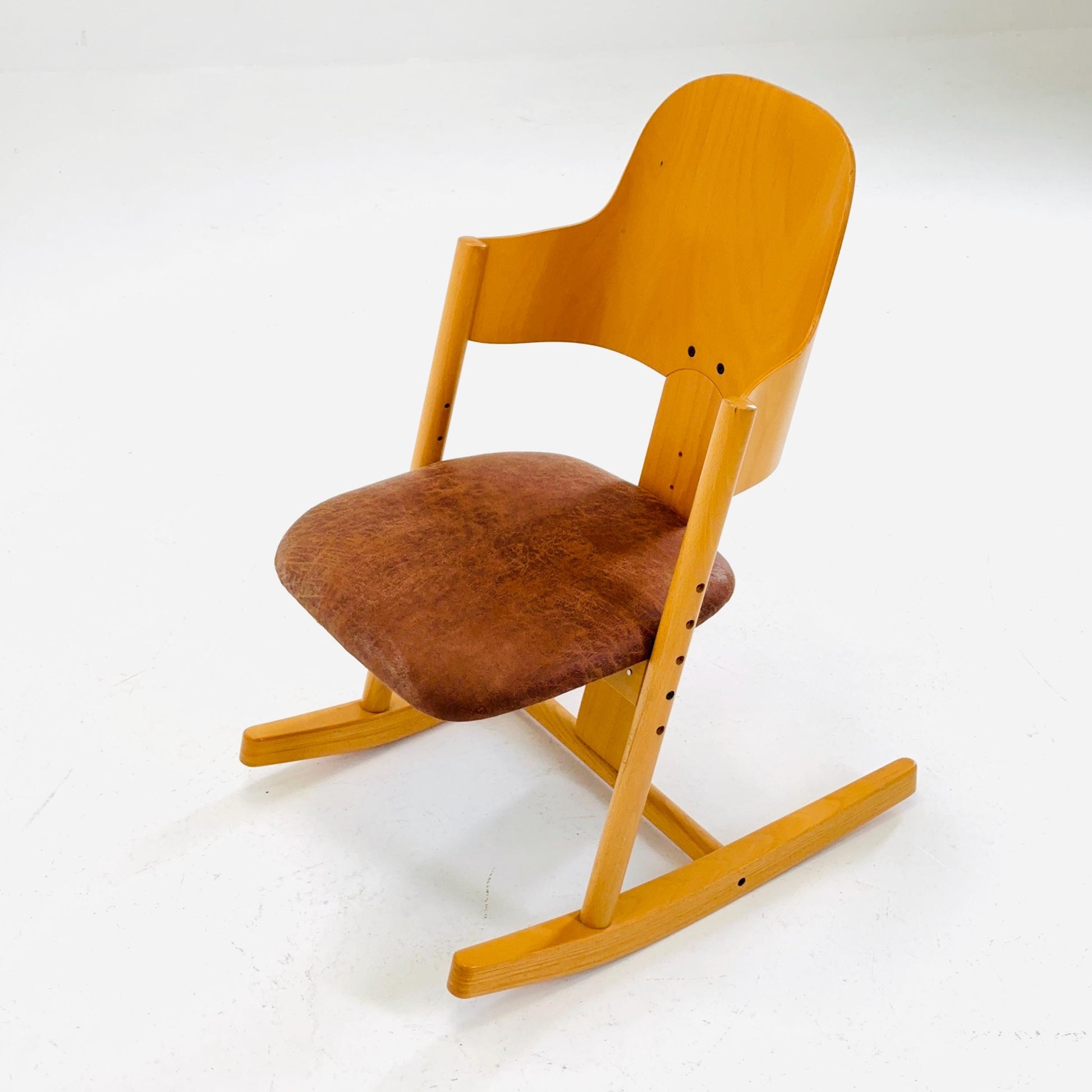 Vintage Moizi Rocking Chair – Ergonomic German Design with Natural Wood Finish, 1990s