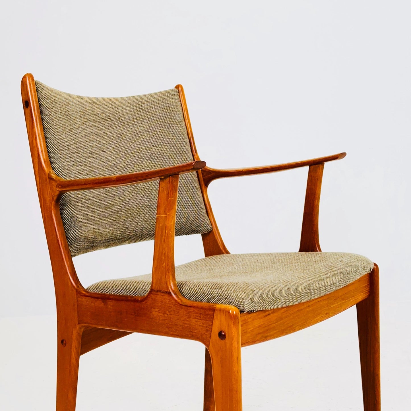 Mid-Century Modern Danish Armchair with Teak Frame and Gray Upholstery Design by Johannes Andersen for Uldum Møbelfabrik 1960s