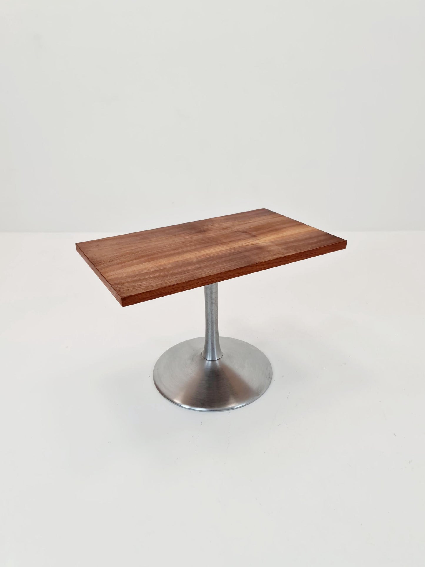 Midcentury German walntut revolving coffee table with tulip Base, 1970s