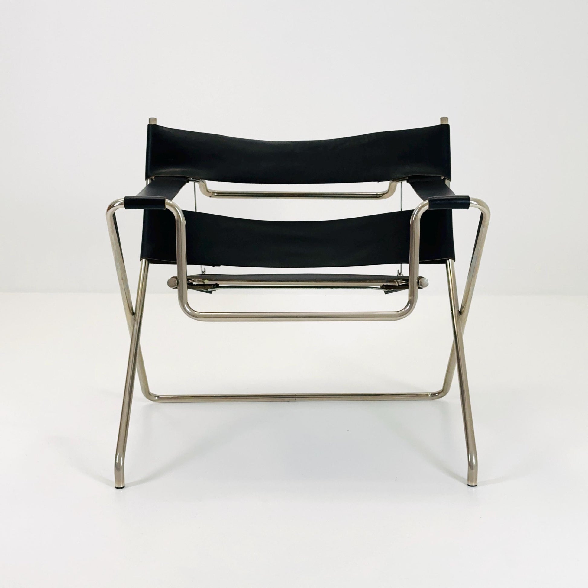 Mid century Folding Bauhaus D4 leather armchair by Marcel Breuer for Tecta, 1960s