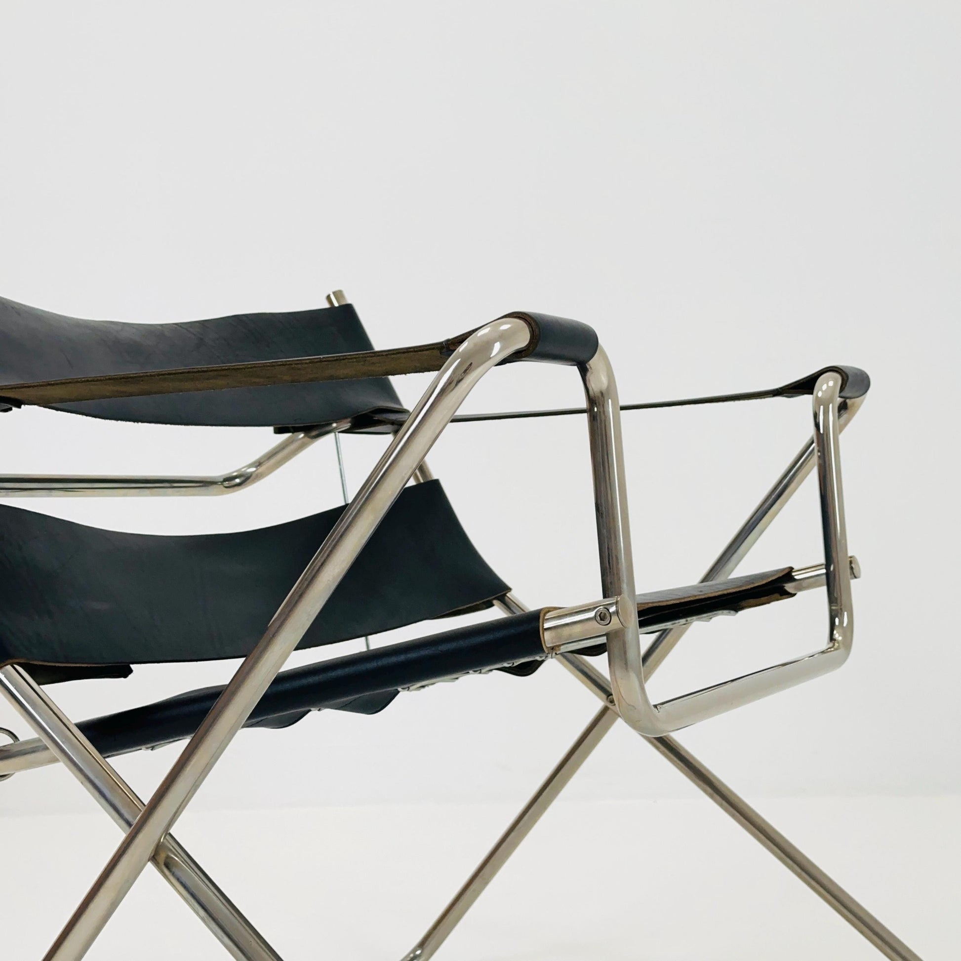 Mid century Folding Bauhaus D4 leather armchair by Marcel Breuer for Tecta, 1960s