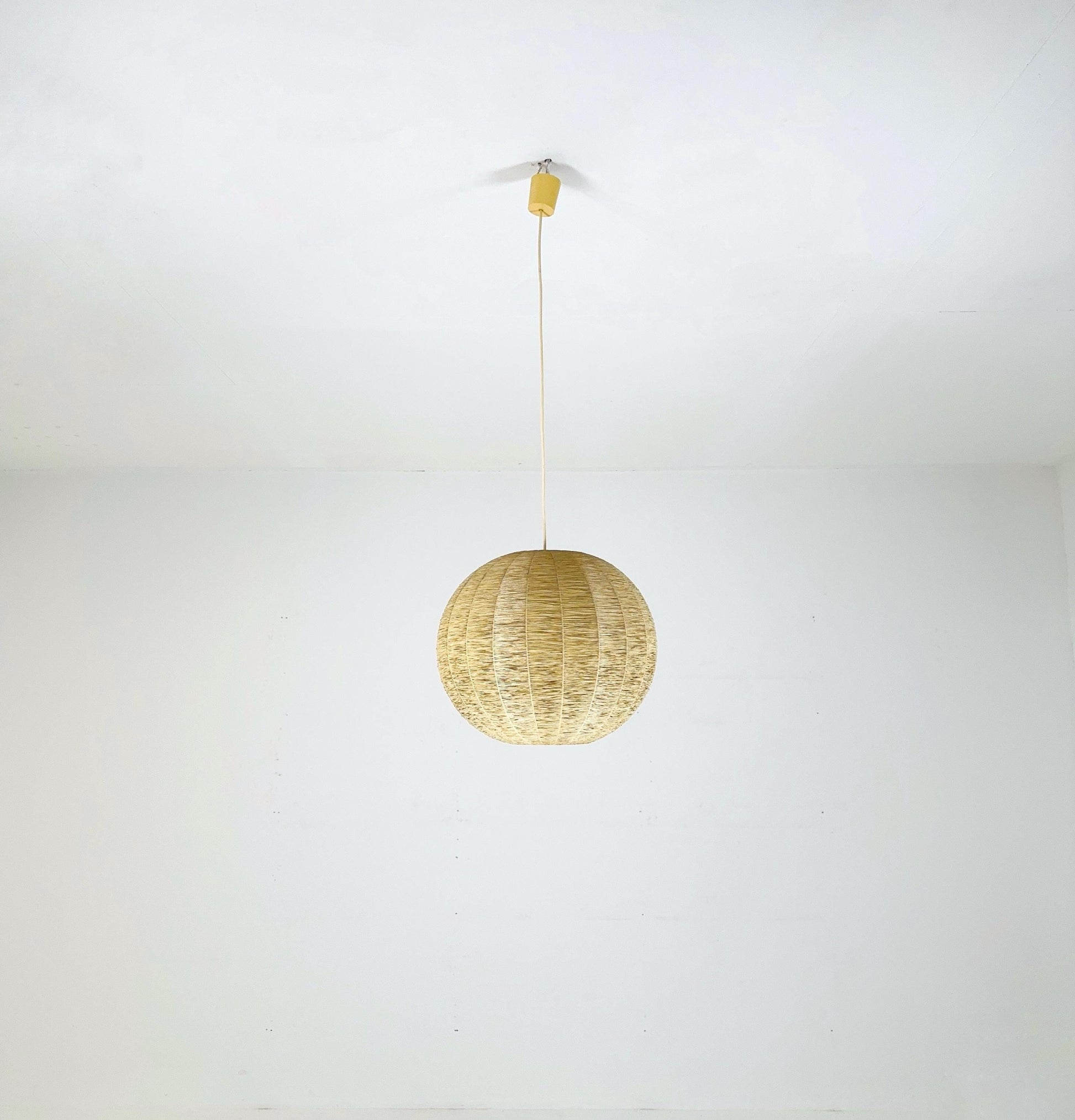 Vintage 1970s Cocoon Raffia Ball Lamp, Large Mid-Century Natural Fiber Pendant Light”