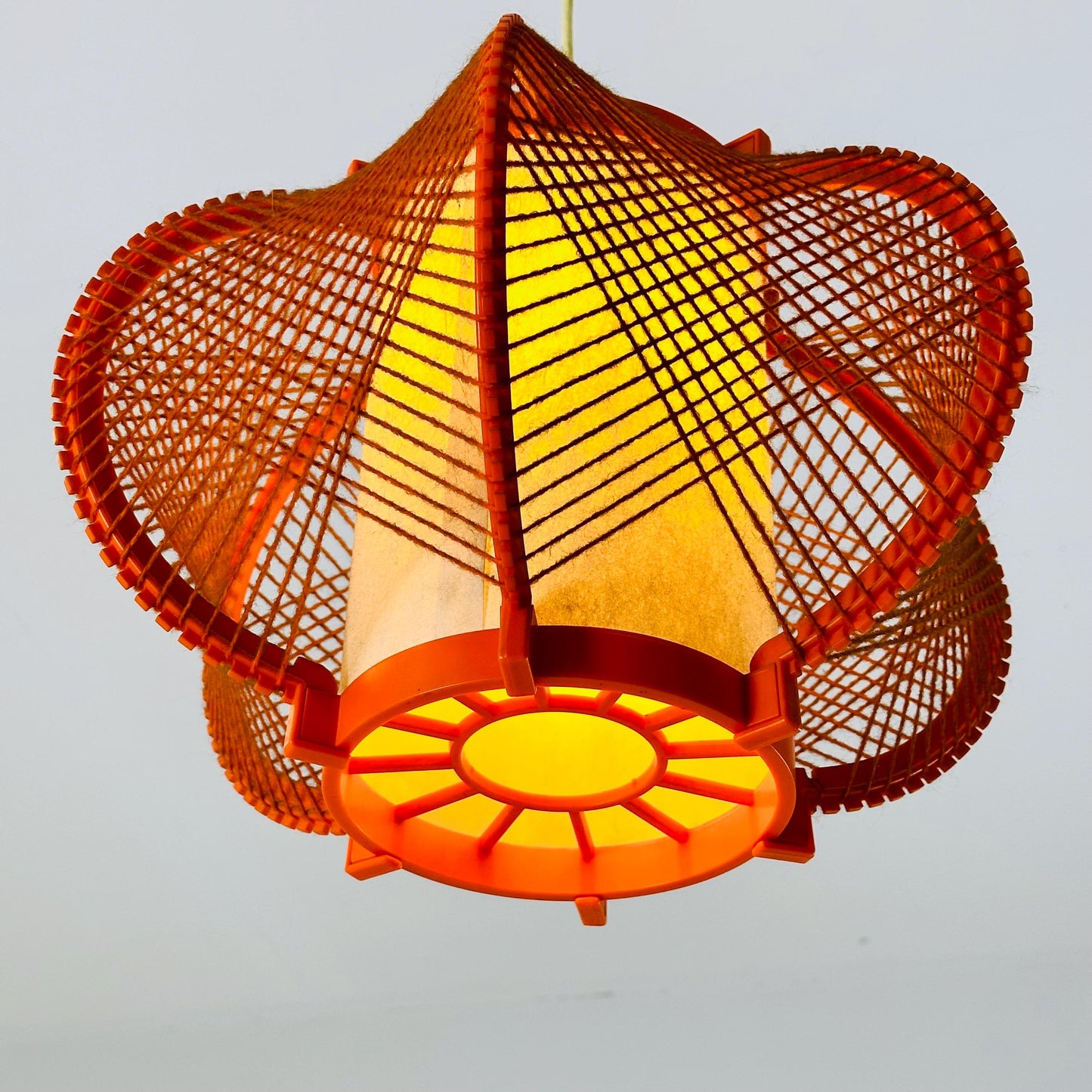 Mid century hanging lamp in Bakelite and sisal by MK Leuchten, 1970s