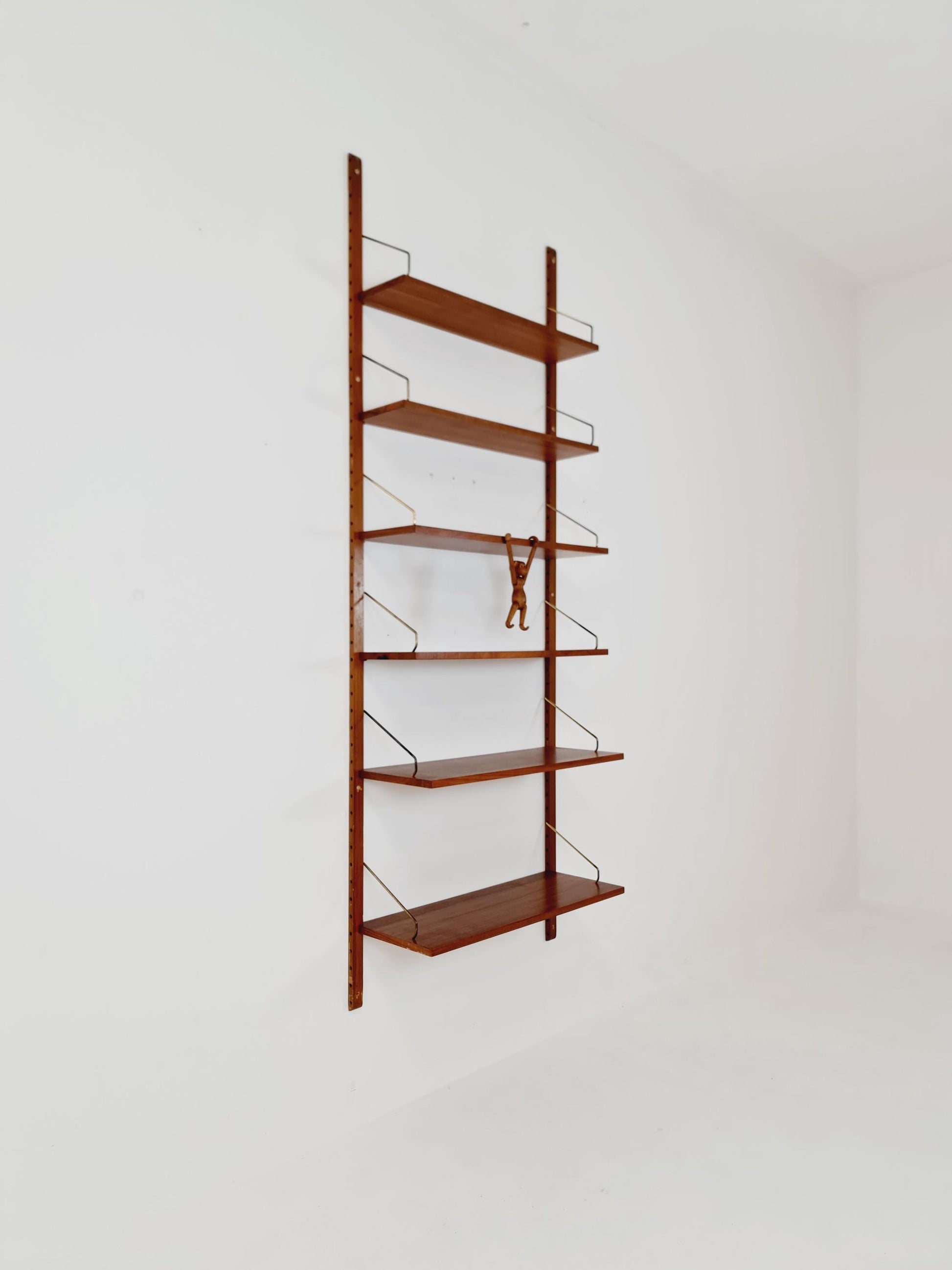 Midcentury Danish walnut Wall-Mounted Shelving Unit, by Royal for Poul Cadovius, 1960s