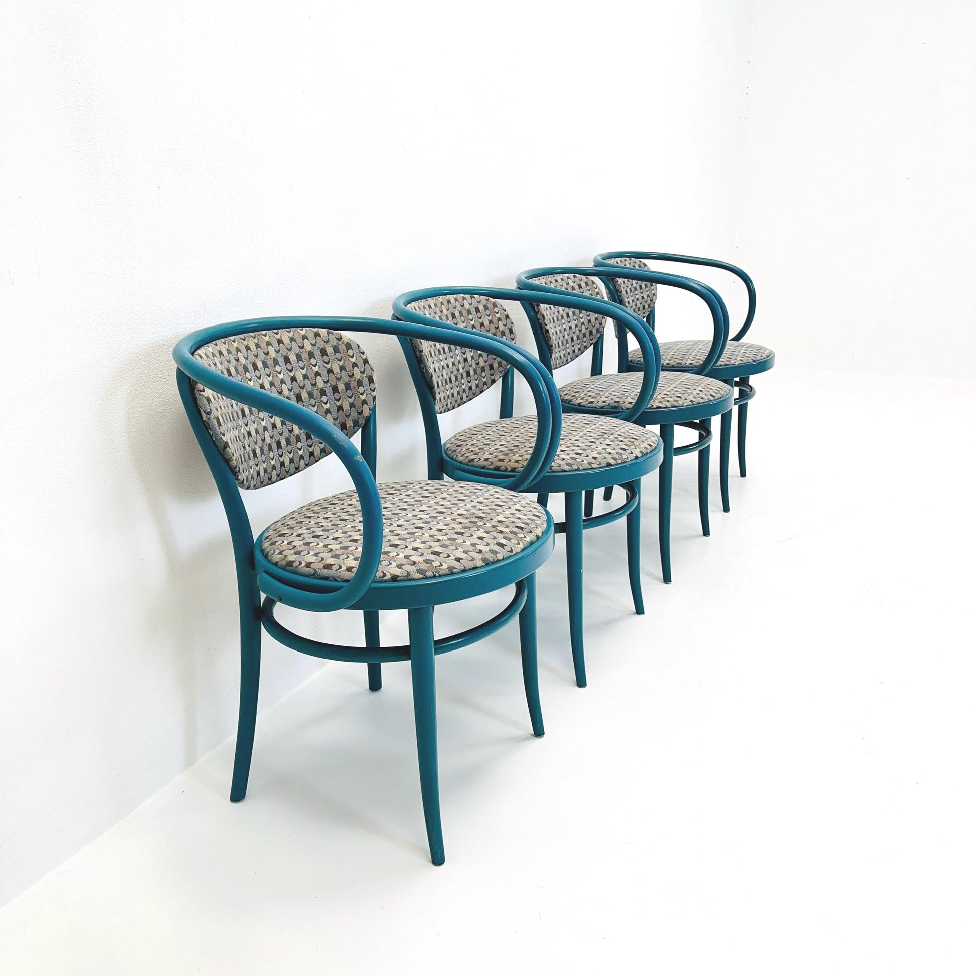 Mid century set of 4 Thonet 210 P model Dining Chairs - 1960s