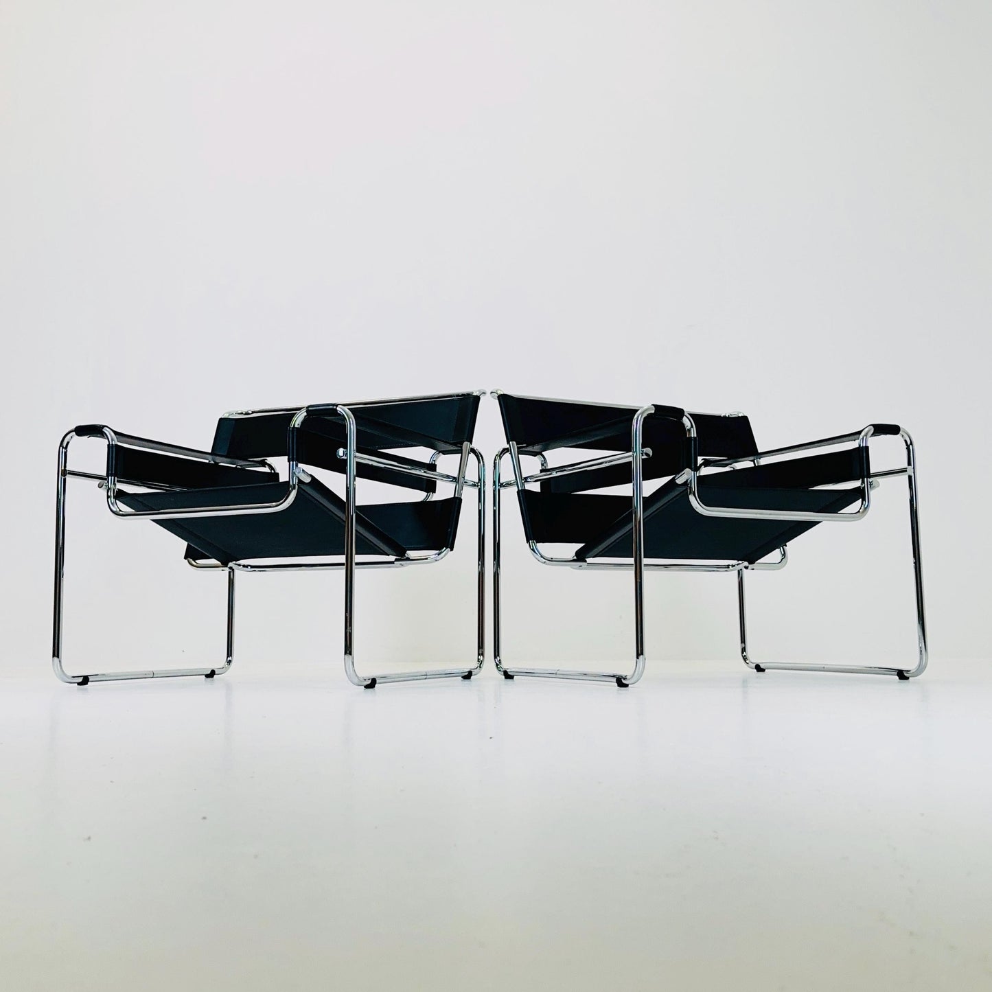 1 of 2 Mid century black B3 WASSILY Lounge armchair by Marcel Brauer 1990s Italy
