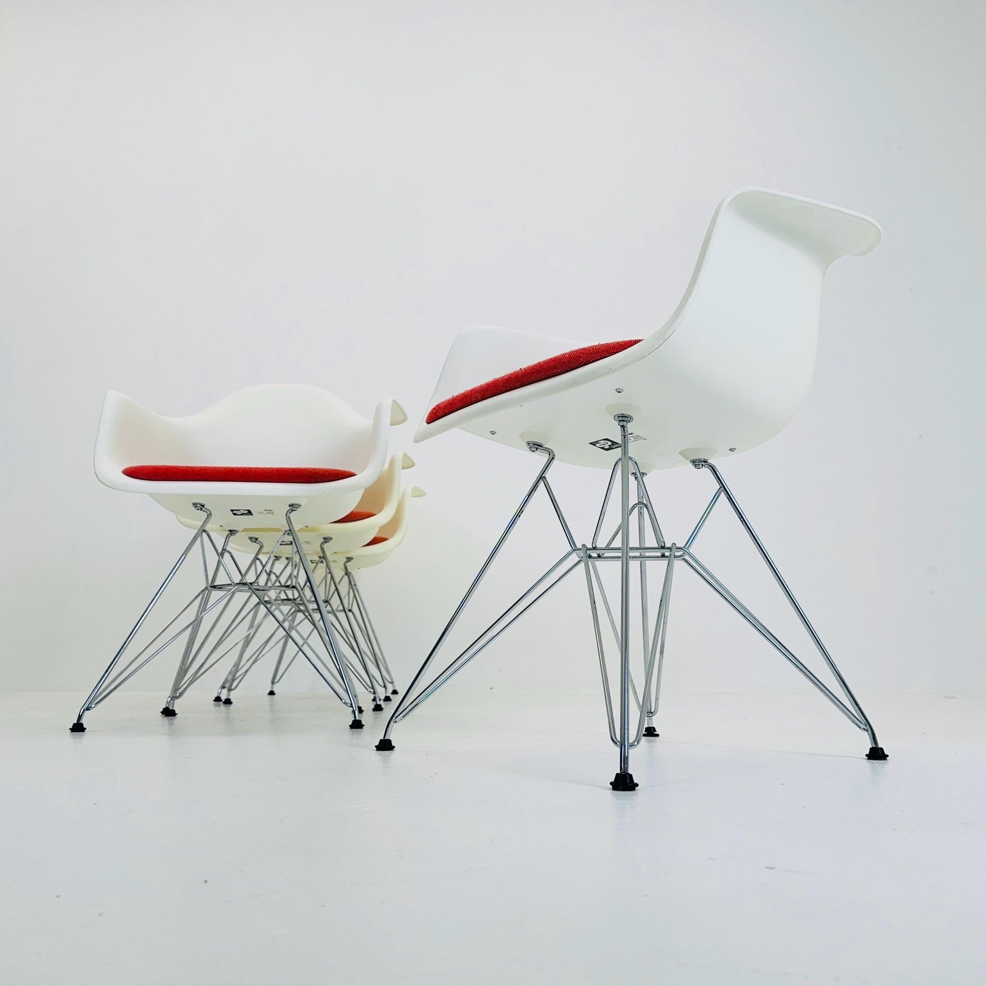 Set of 4 DAR armchair by Charles & Ray Eames for Vitra Germany