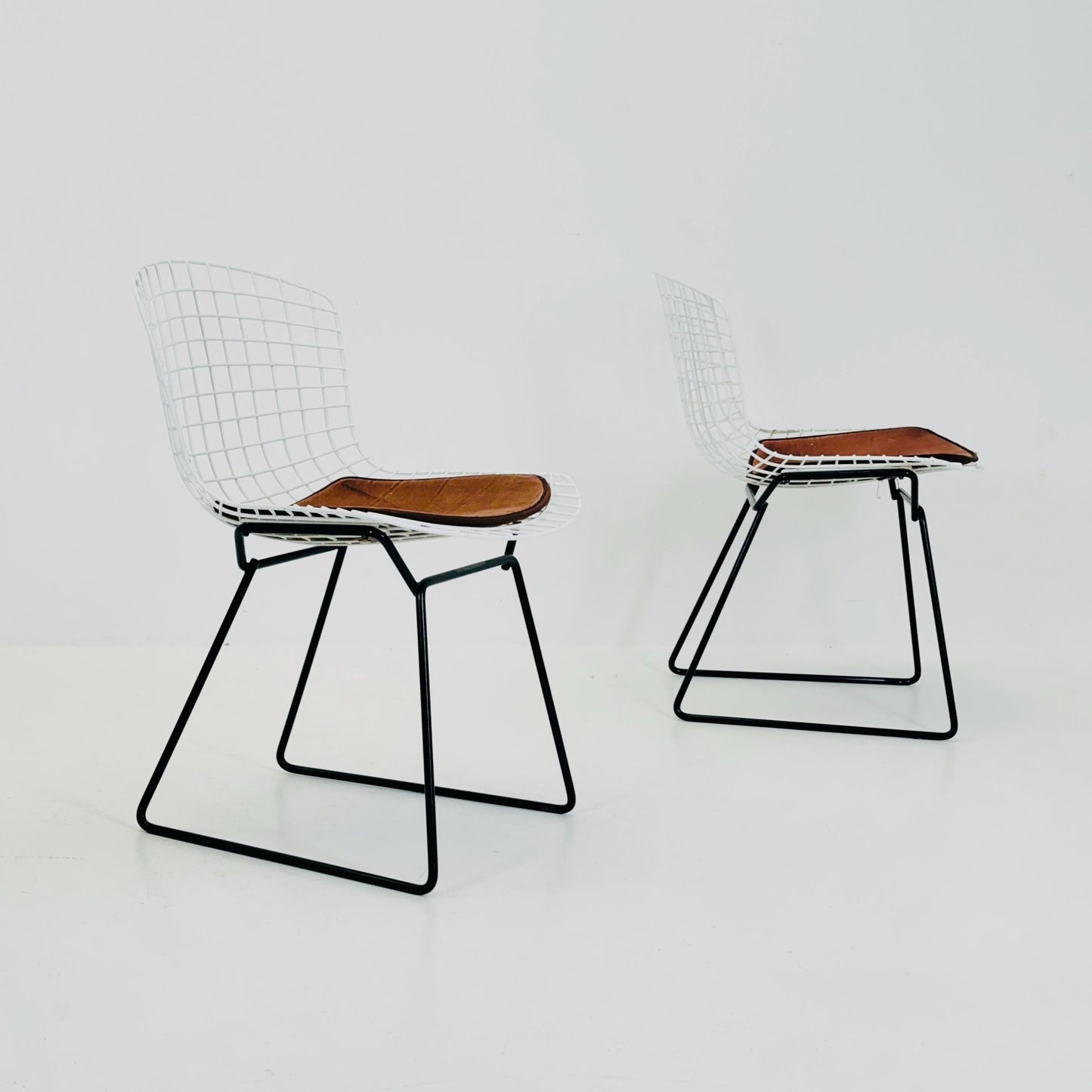 Set of 4 Mid-Century Bird Chairs Model 420c designed by Harry Bertoia for Knoll international , 1960s